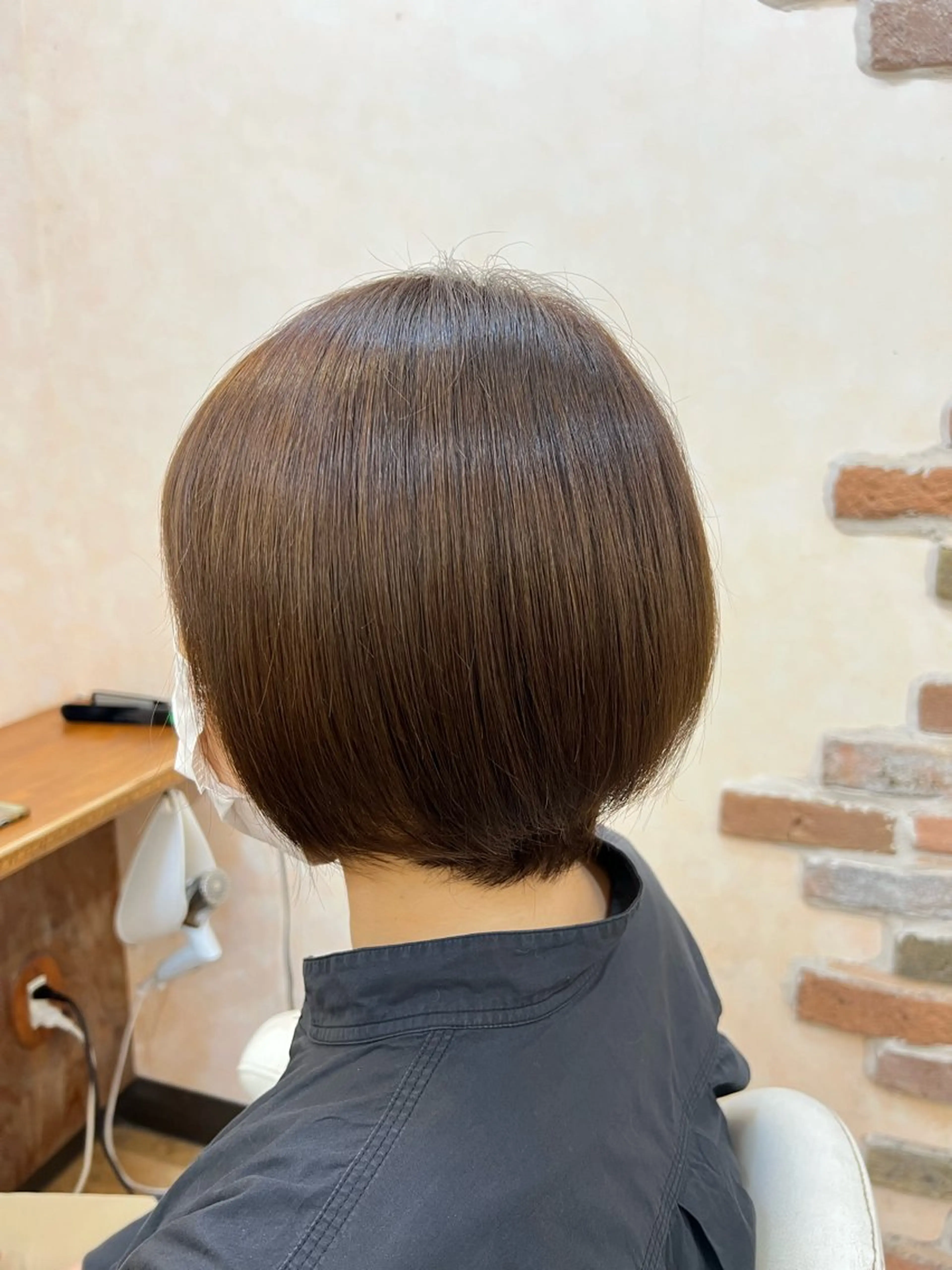 ショート カラー 伊東 颯のヘアスタイル