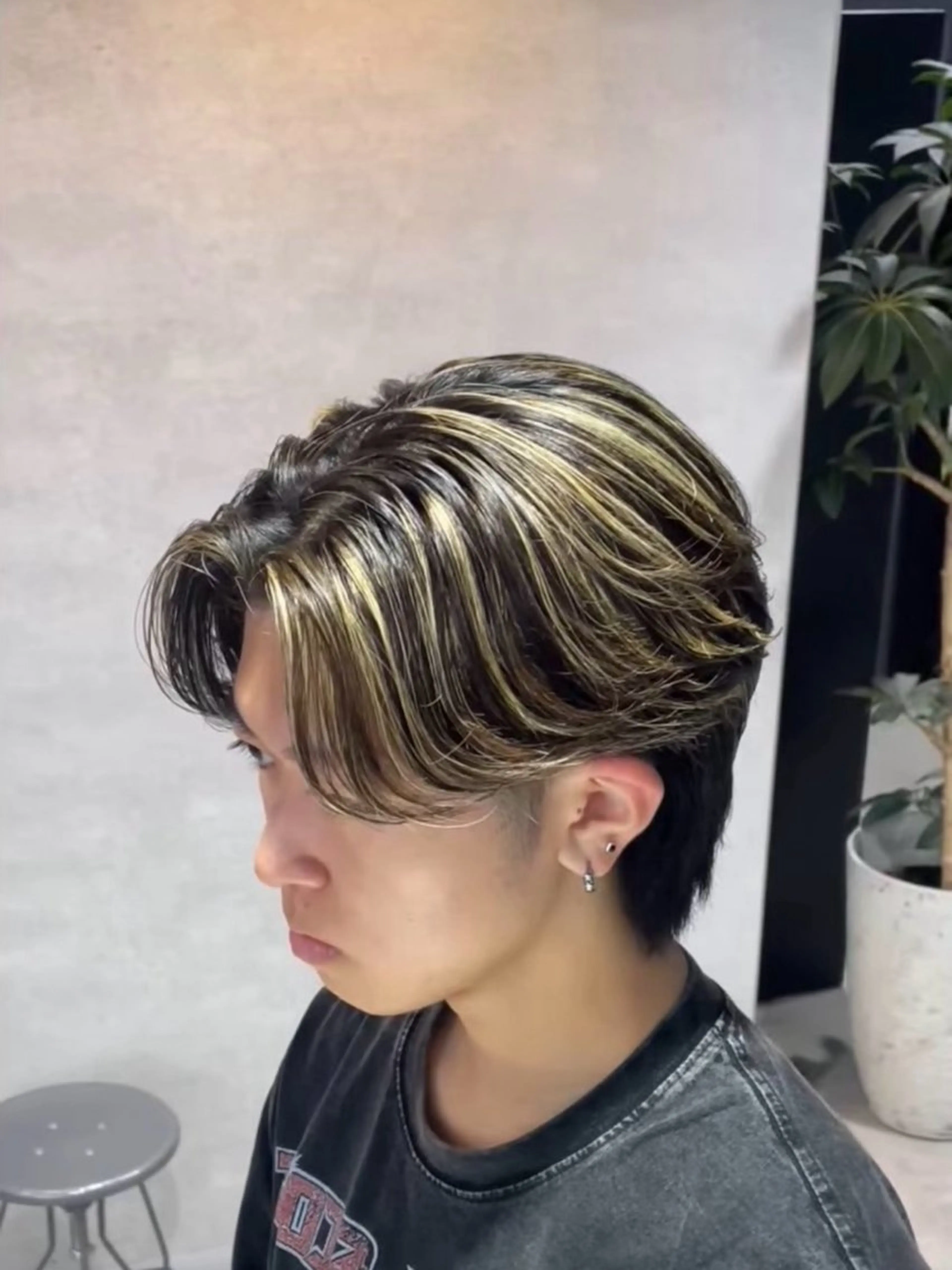 ショート カラー パーマ メンズ メンズパーマ 髪質改善 トリートメント トリートメント 佐々木 涼のヘアスタイル