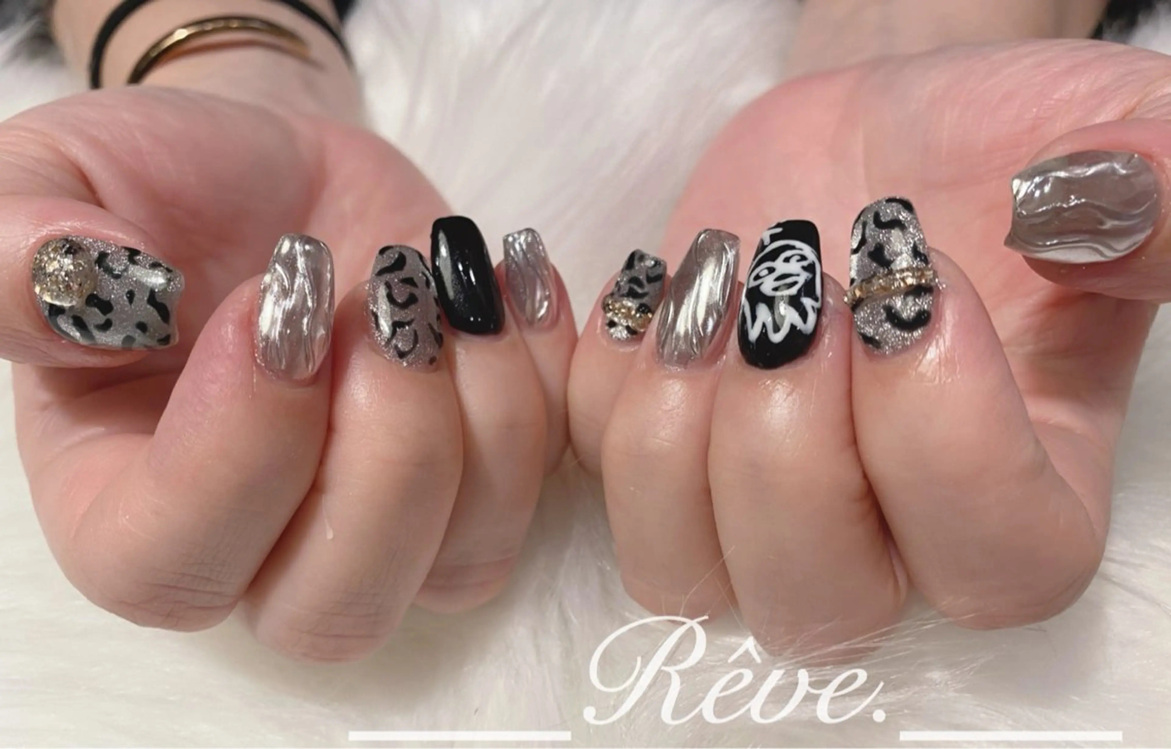 ネイル Reve. 黒澤のネイルデザイン