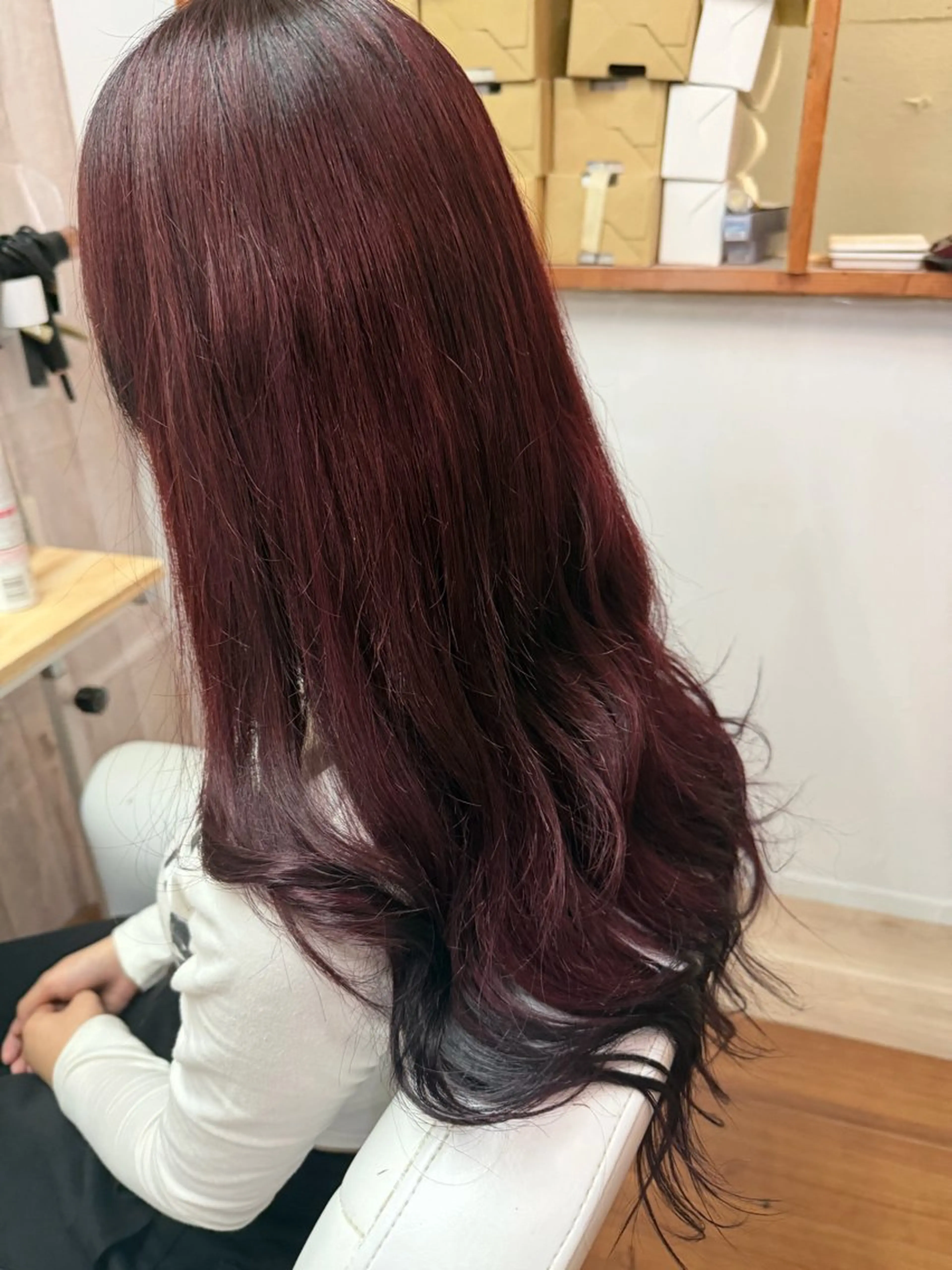 ロング カラー エクステ ヘアカラー エクステ 川本 葵のヘアスタイル