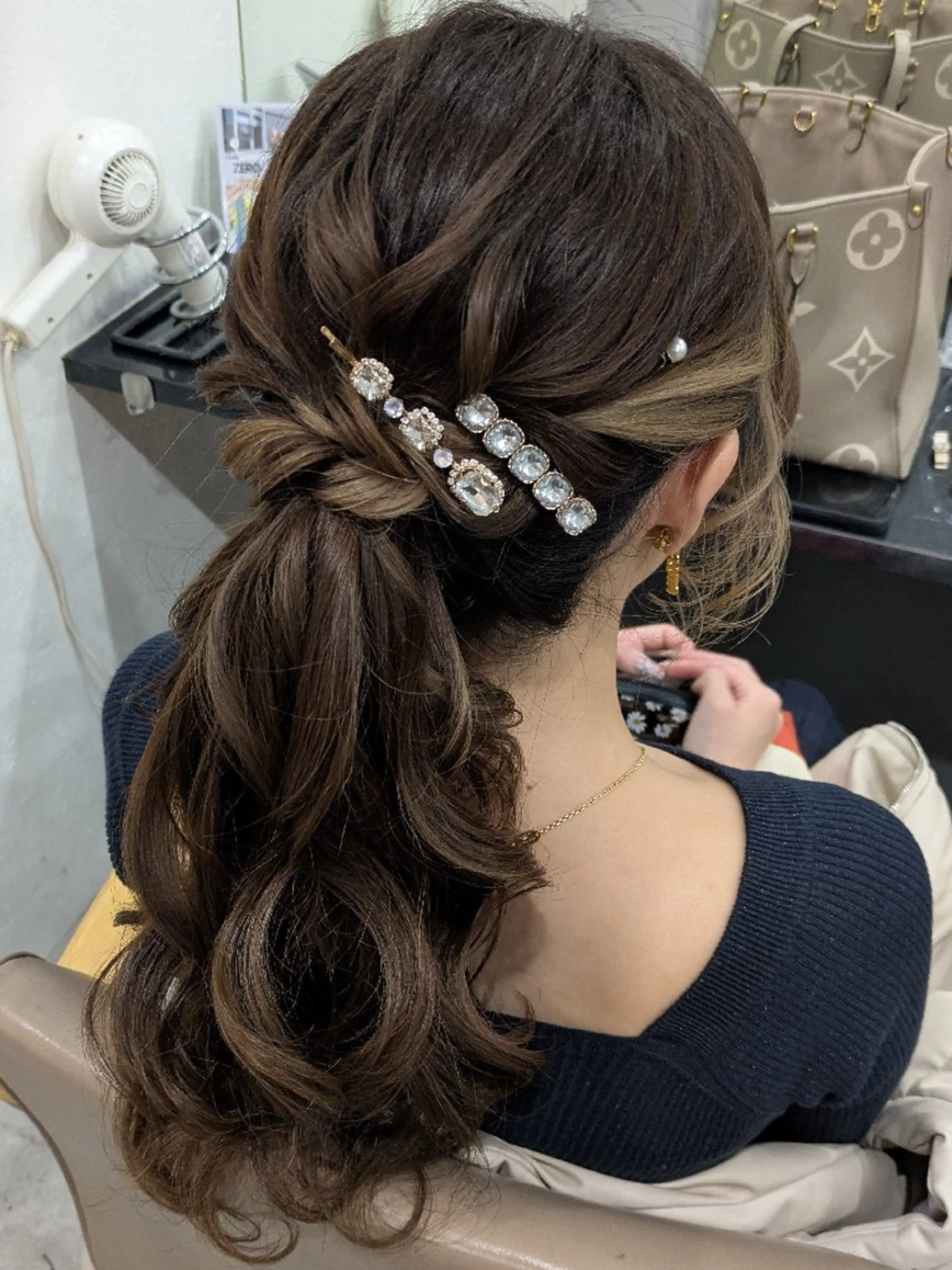 ロング ヘアアレンジ レンタルサロンcode天神南所属・ヘアセット❤️着付け Akaneのヘアスタイル