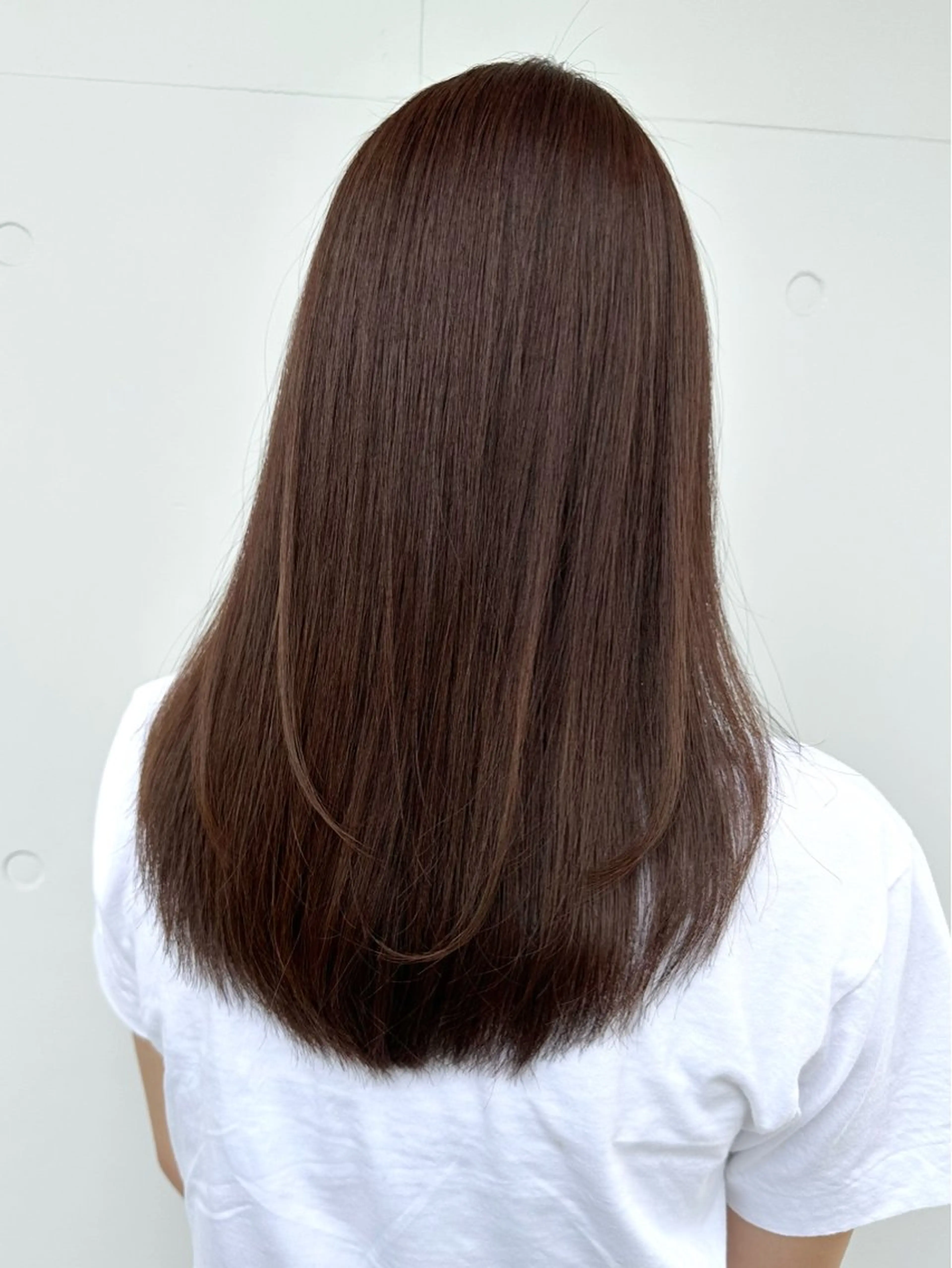 セミロング カラー アディクシーカラー ブリーチ ケアブリーチ ダブルカラー イヤリングカラー DAIKIベージュ 🍂レイヤーカットのヘアスタイル