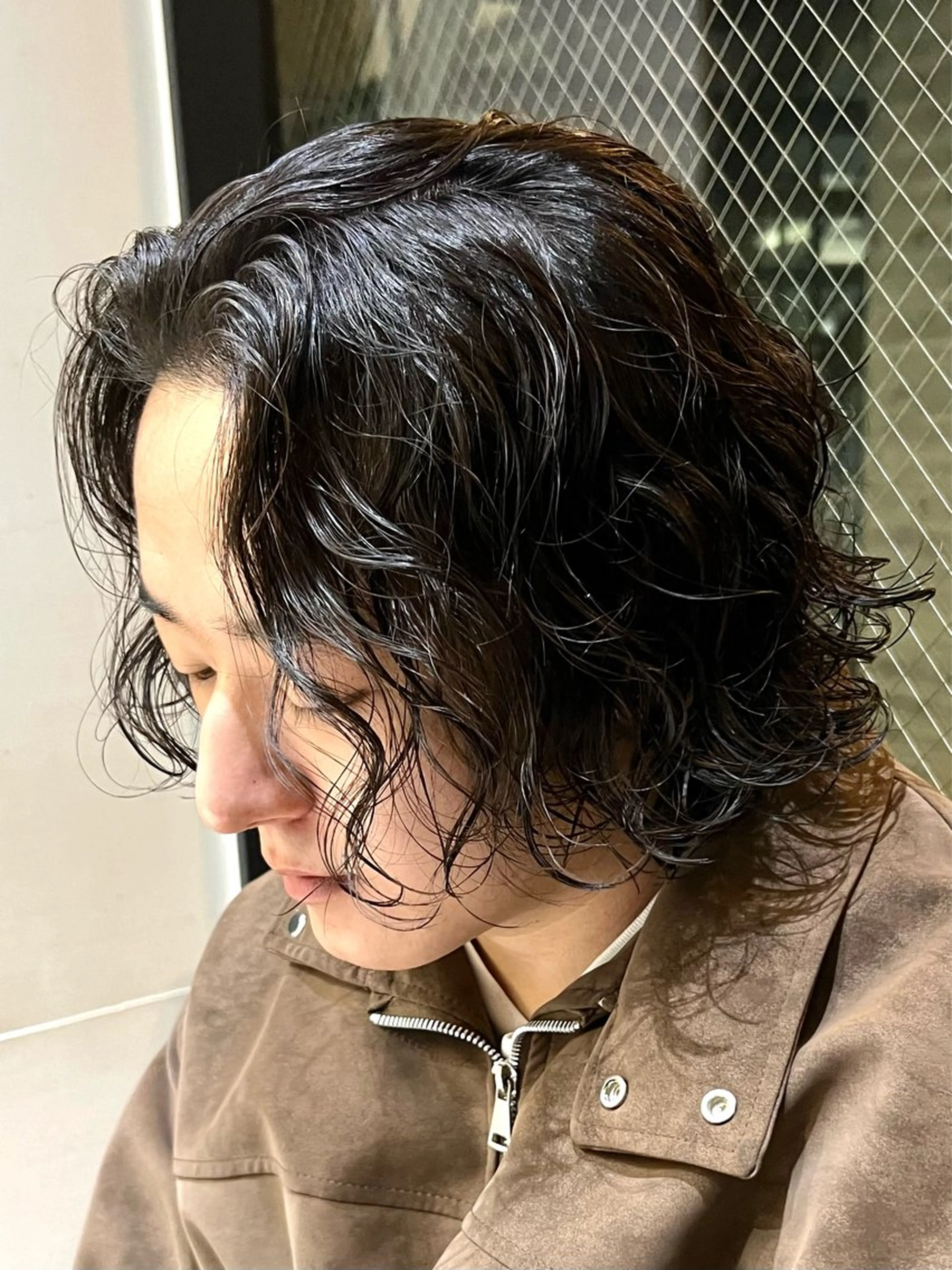ミディアム パーマ メンズ カット パーマ トリートメント ケンシロウ メンズパーマ特化⭕️のヘアスタイル