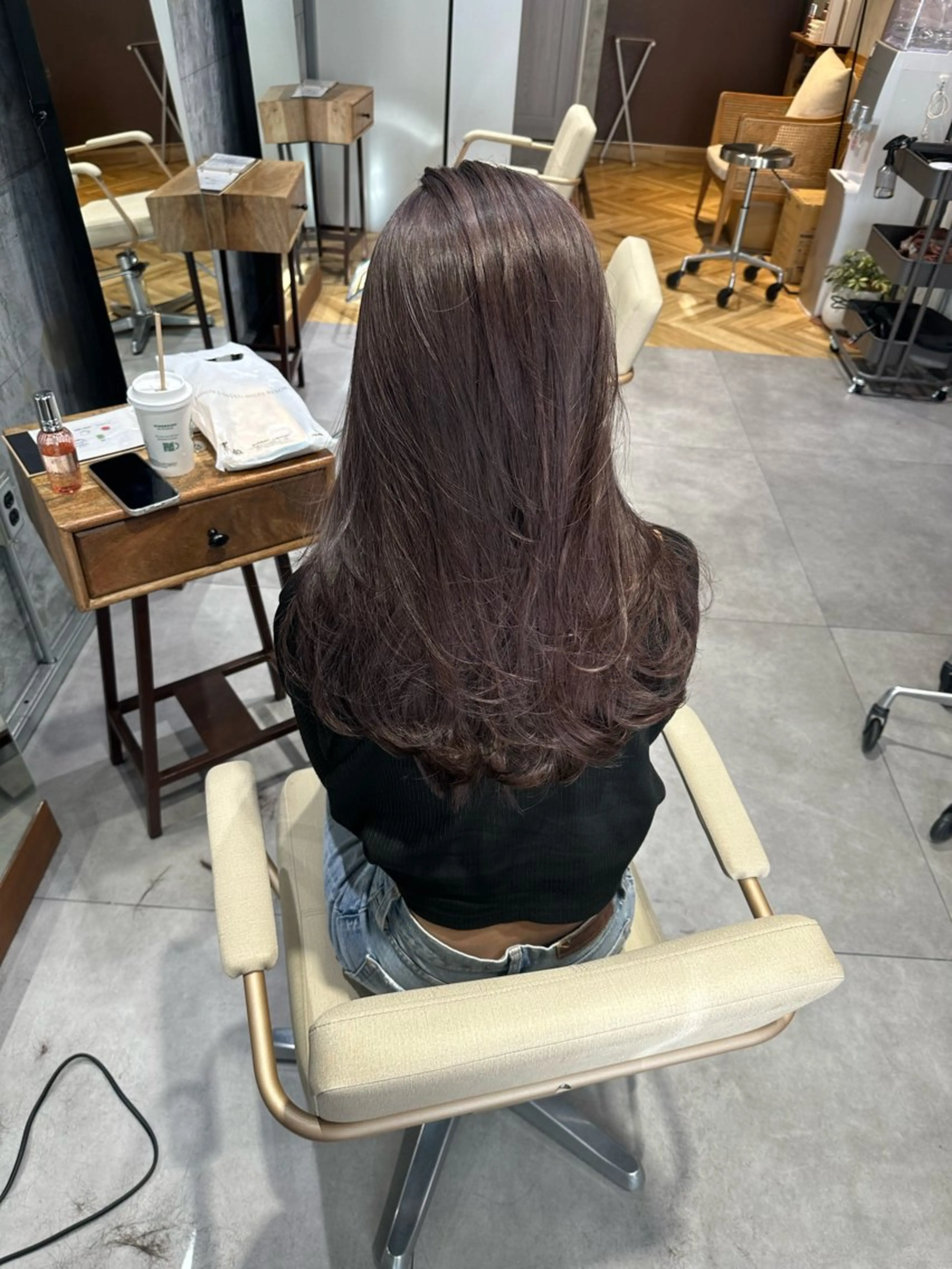 ロング カラー 神崎 夢羽のヘアスタイル