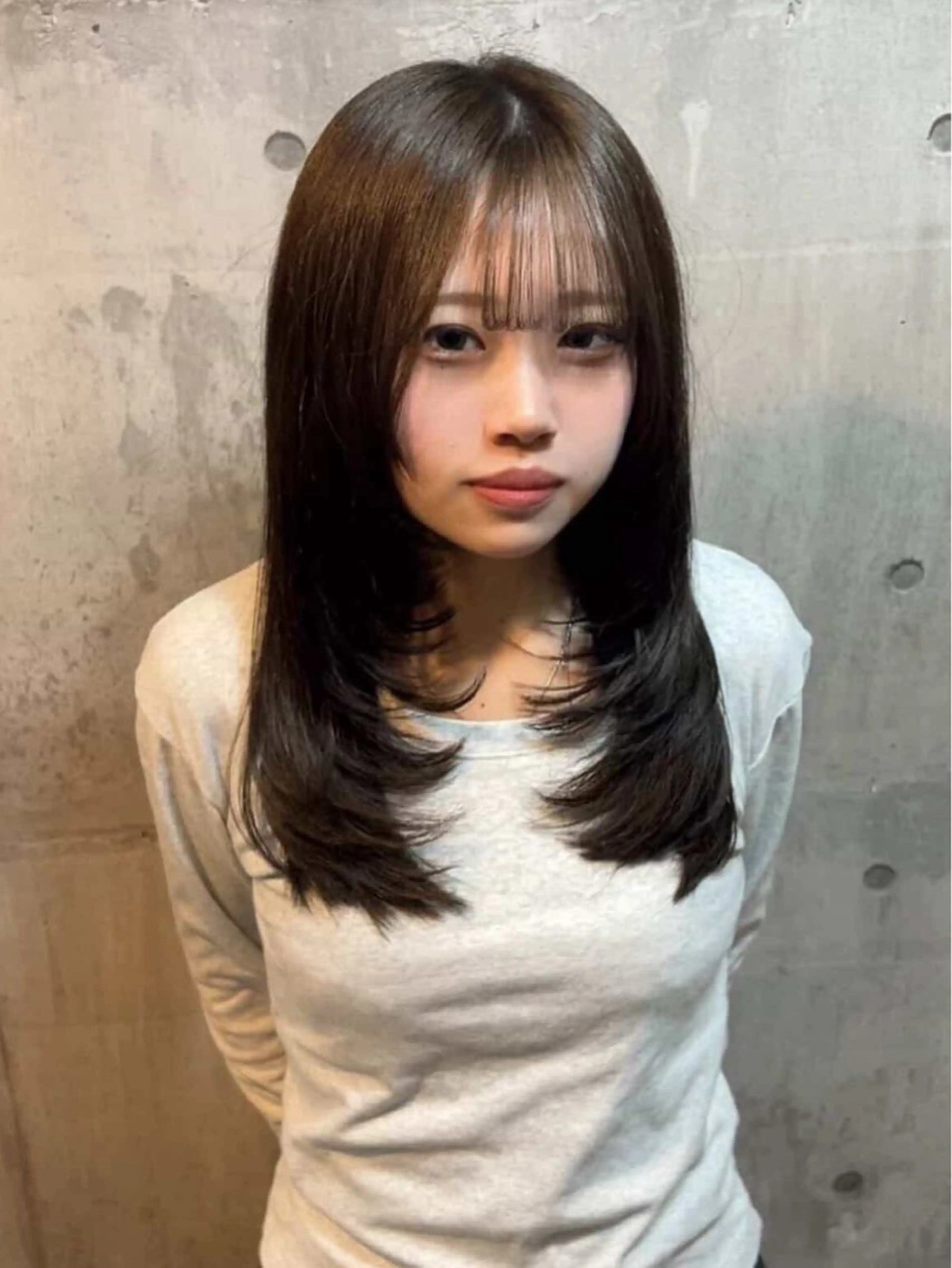 ロング カラー レイヤーカット ハッシュカット レイヤーカット　熊谷のヘアスタイル