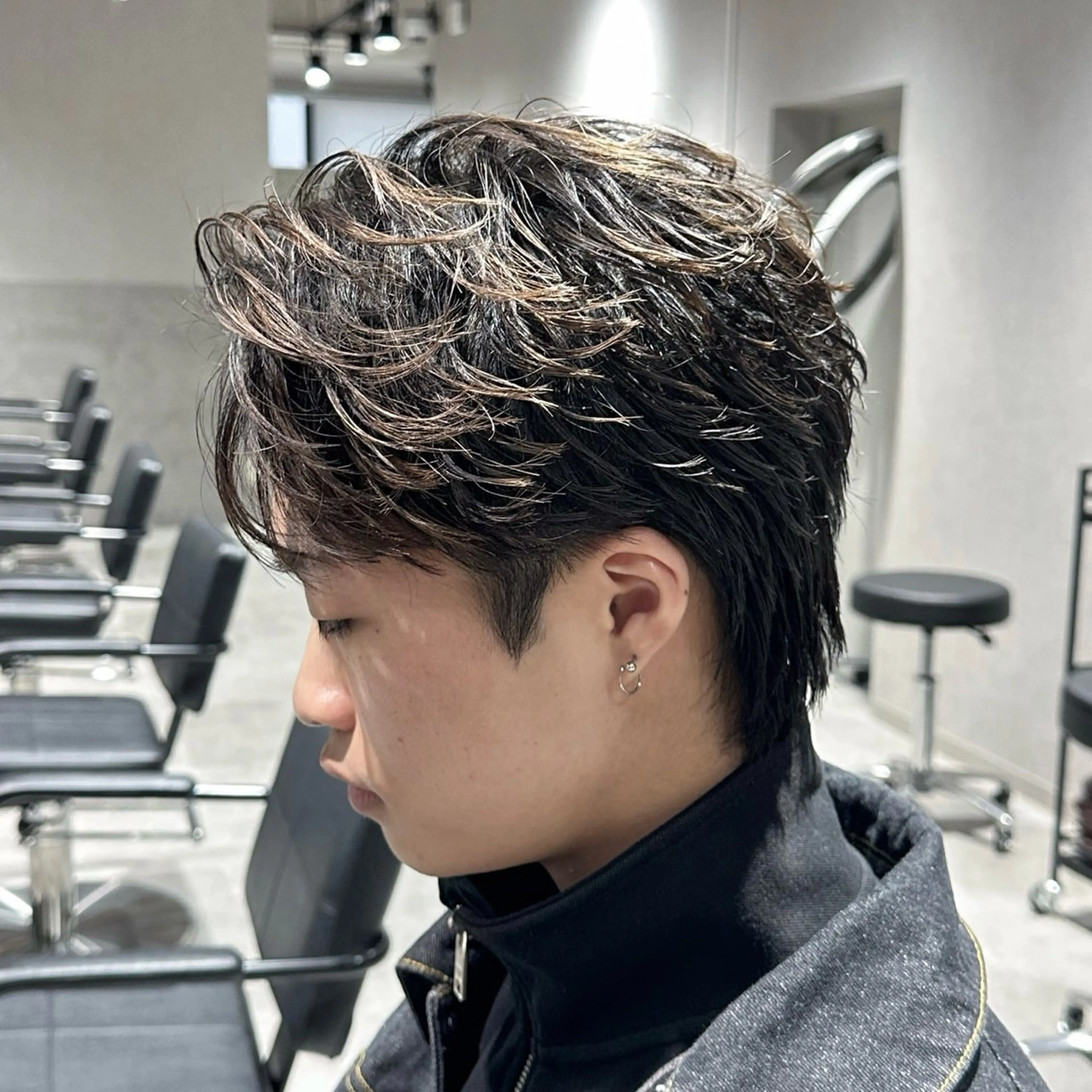 ショート パーマ メンズ フェザーパーマ メンズパーマ ショートヘア カット パーマ トリートメント フェザーパーマ職人 🪶ryosukeのヘアスタイル