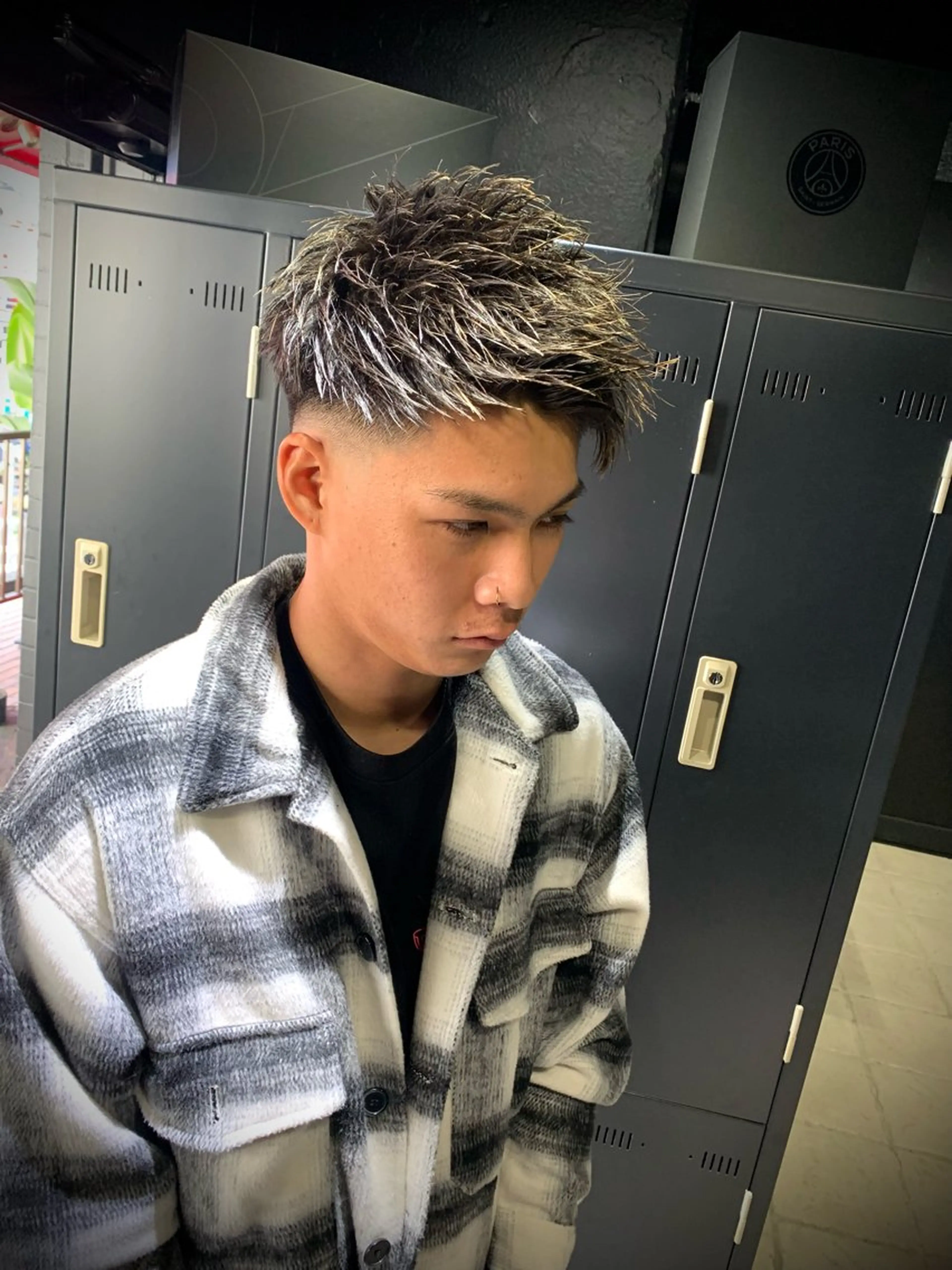 ショート メンズ フェードカット モヒカン スキンフェード カット ヘアセット メンズパーマ/難波/ 心斎橋　室園亮佑のヘアスタイル