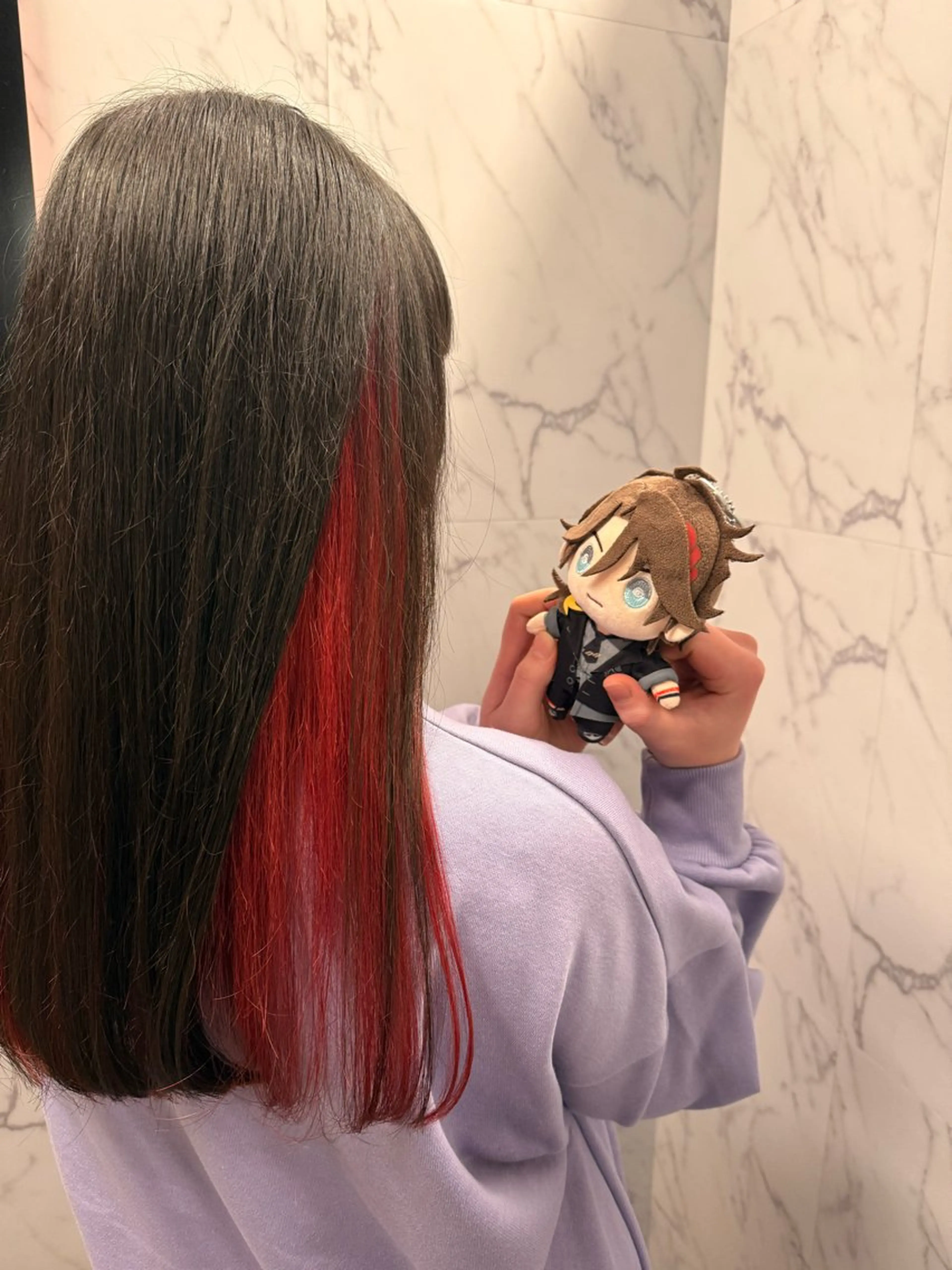 ロング ヘアカラー トリートメント RINA .のヘアスタイル