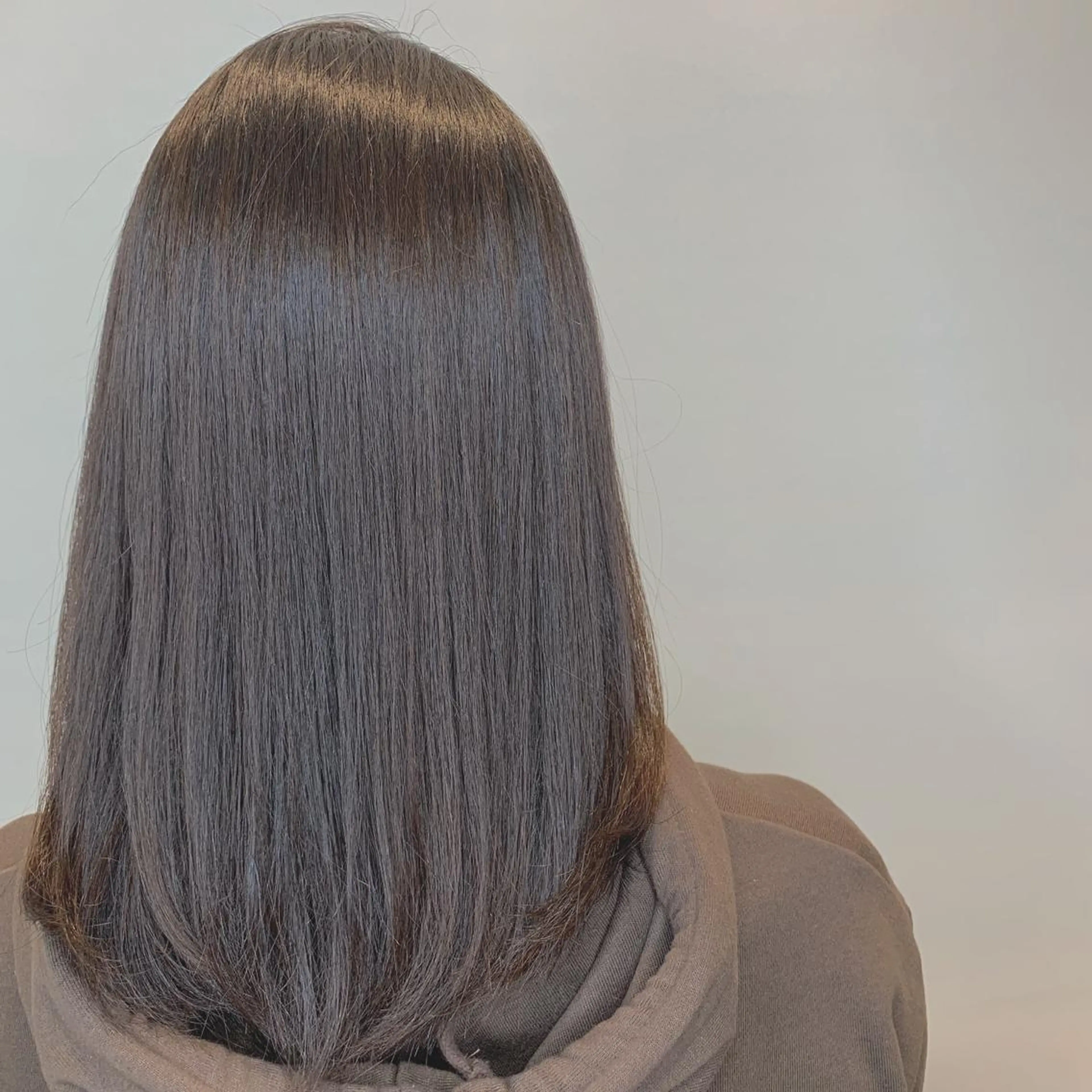 セミロング カット 縮毛矯正 トリートメント stylist/ボブ ことの/韓国レイヤーのヘアスタイル