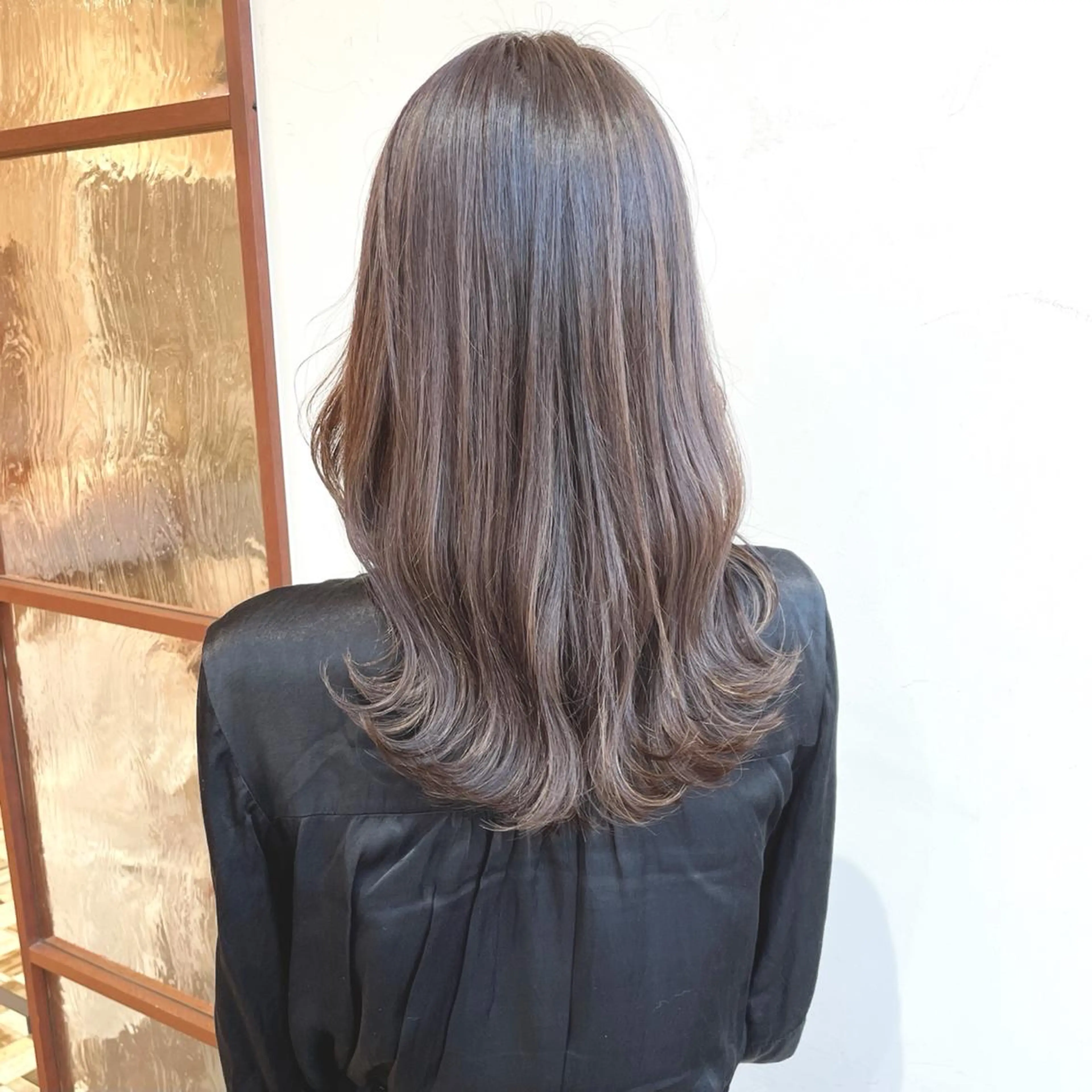 セミロング カラー ハイライトカラー ハイライト ヘアカラー トリートメント 💎小顔前髪&髪質 改善カラー💎片桐のヘアスタイル