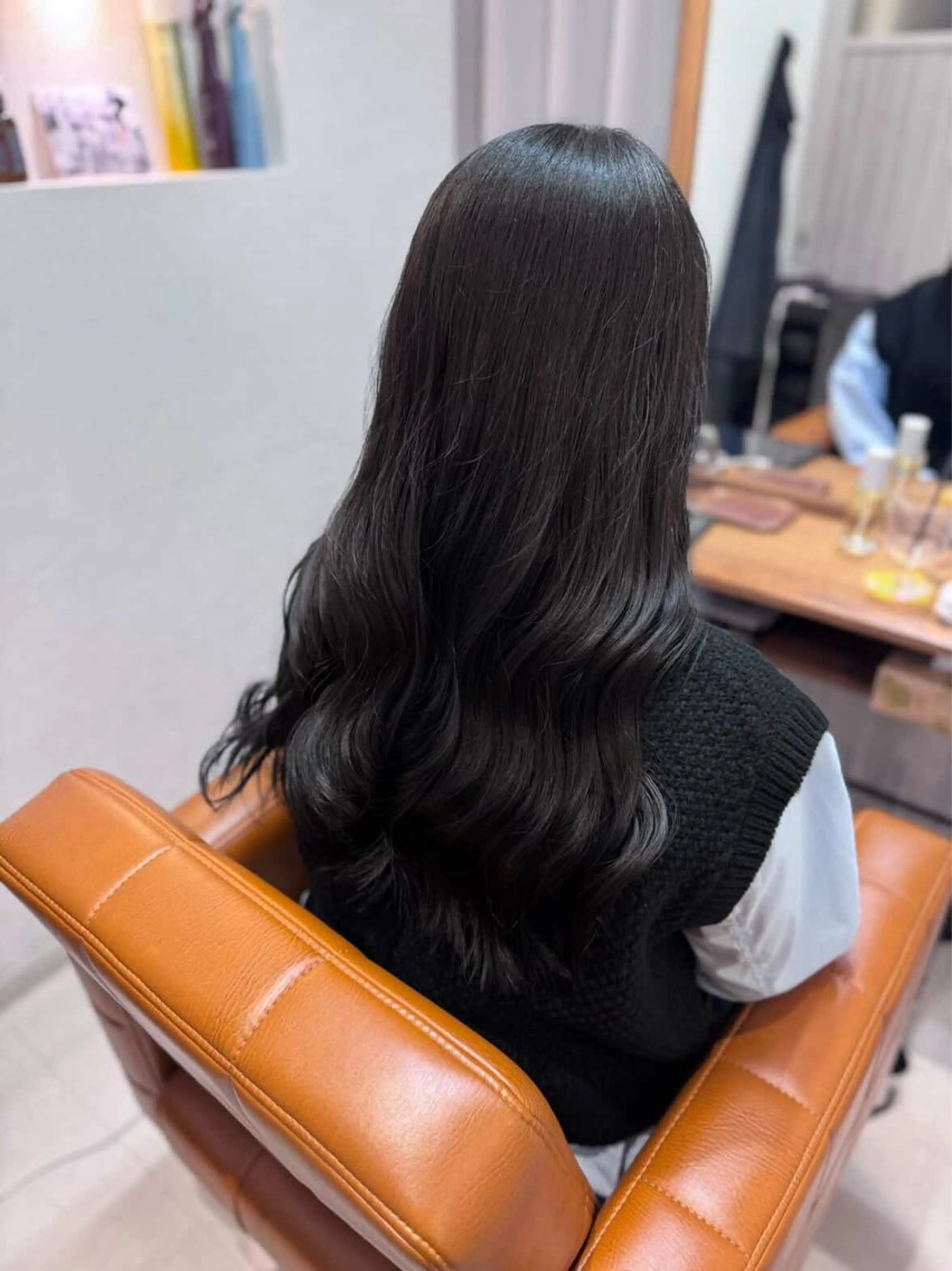 ロング カラー ヘアカラー トリートメント 【完全個室】髪質改善 暖色カラー/山崎唯奈のヘアスタイル