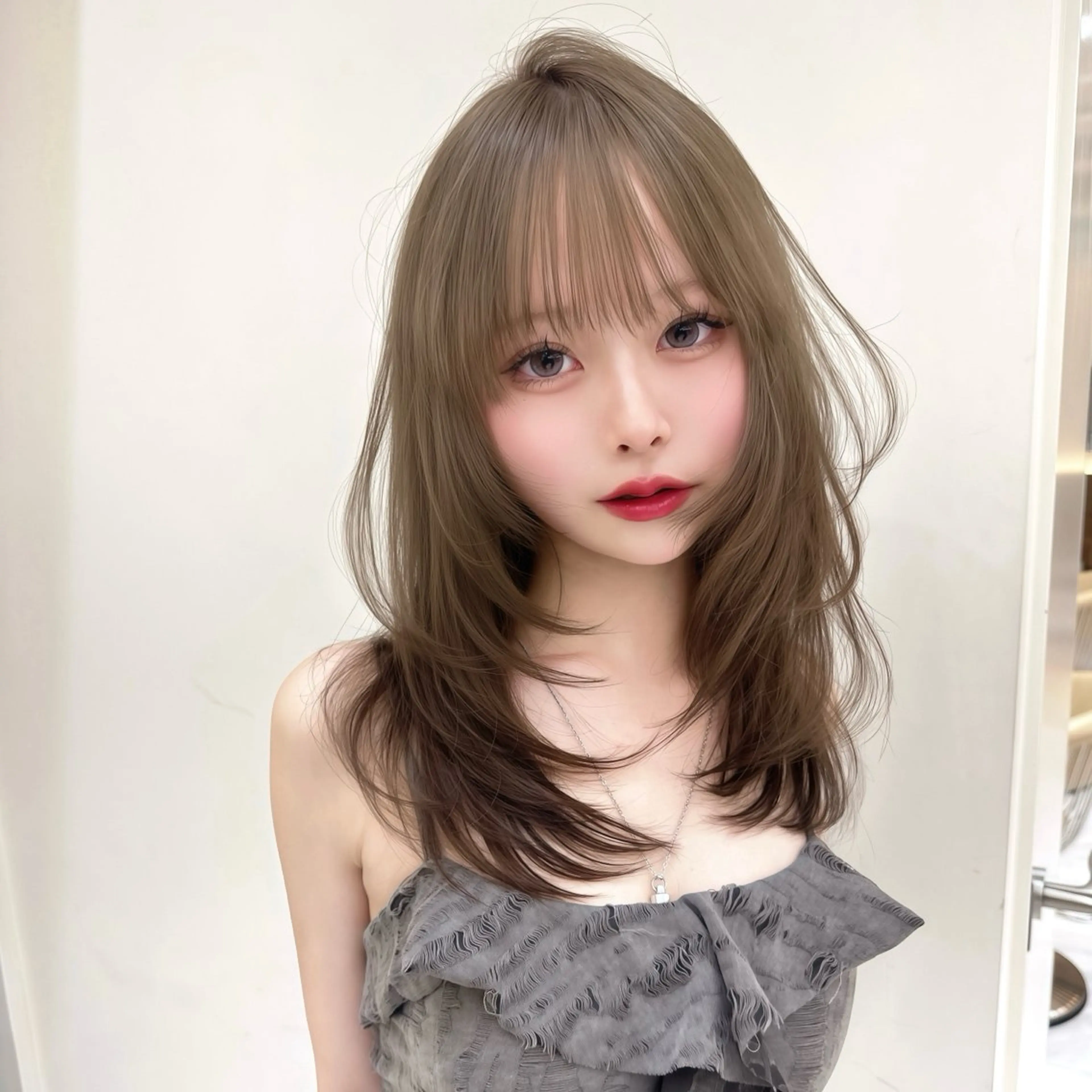 ミディアム カラー 荻野 峻輔/レイヤー /透明感カラーのヘアスタイル