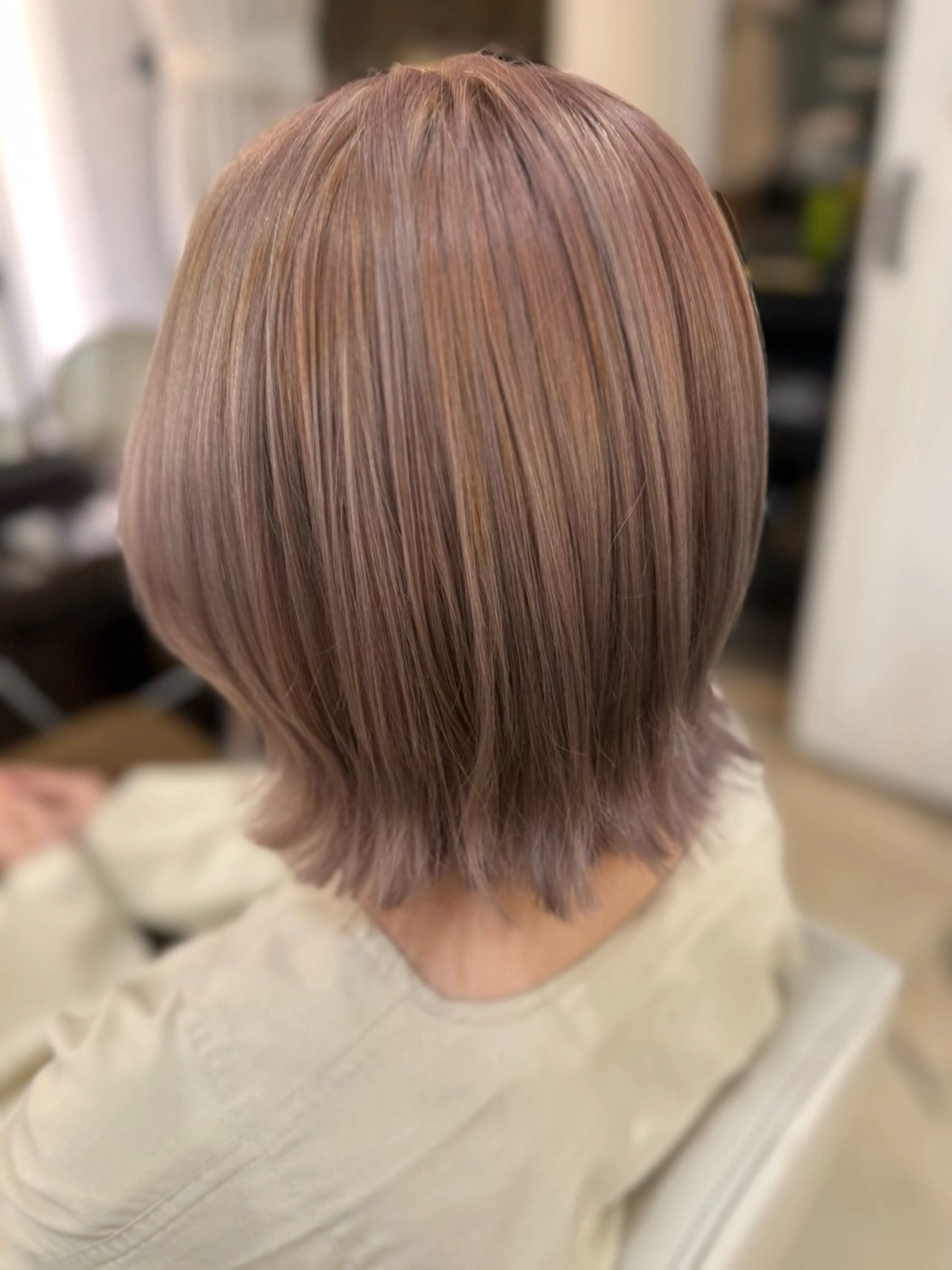 ミディアム カラー ボブレイヤー ピンクカラー ボブ レイヤーカット ヘアカラー トリートメント 石垣廣乃 /Hironoのヘアスタイル