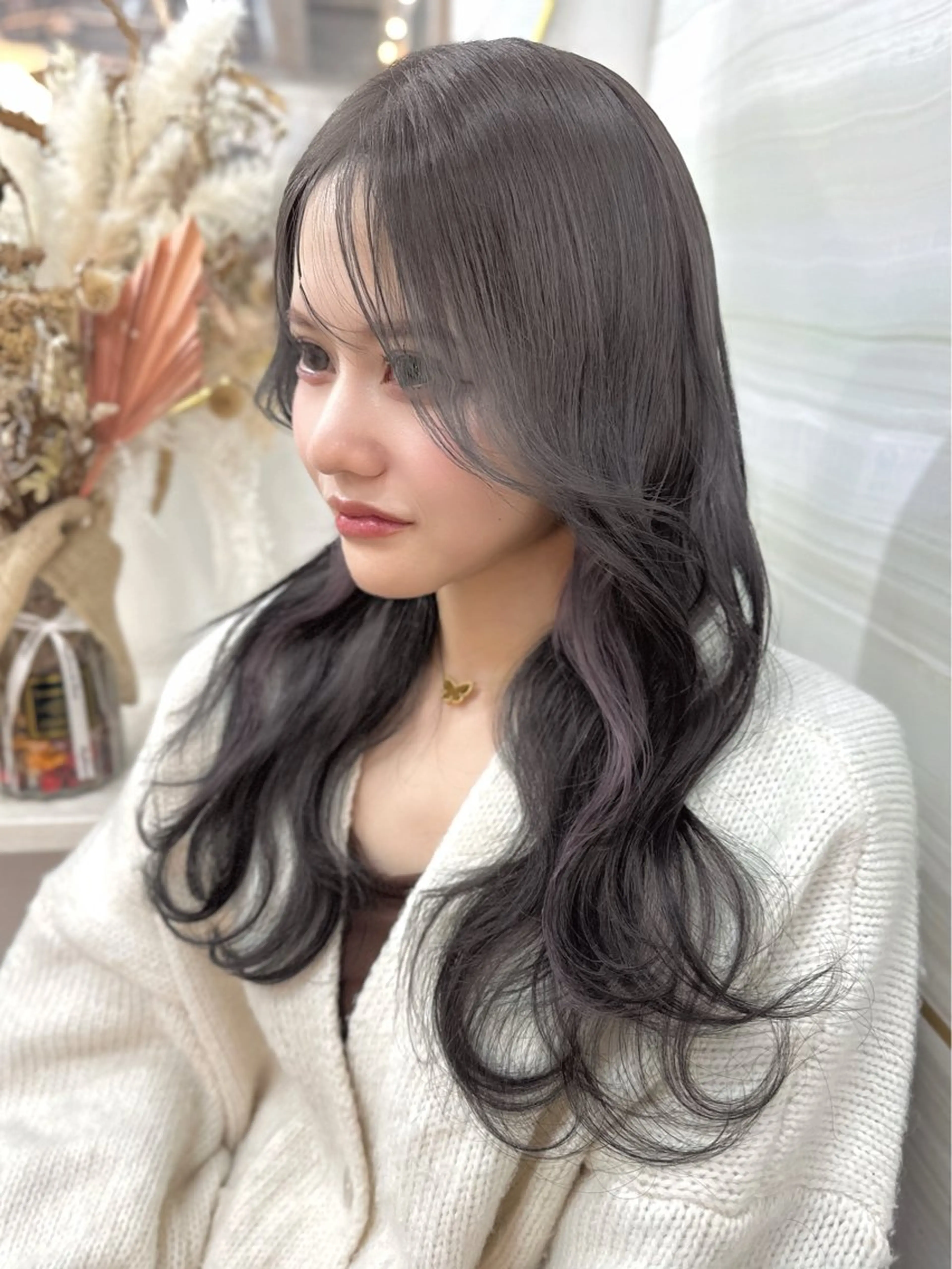 ロング カラー ベージュカラー ブリーチ ケアブリーチ ミルクティーベージュ ピンクカラー 🦋高瀬寛菜🦋 韓国/ブリーチのヘアスタイル