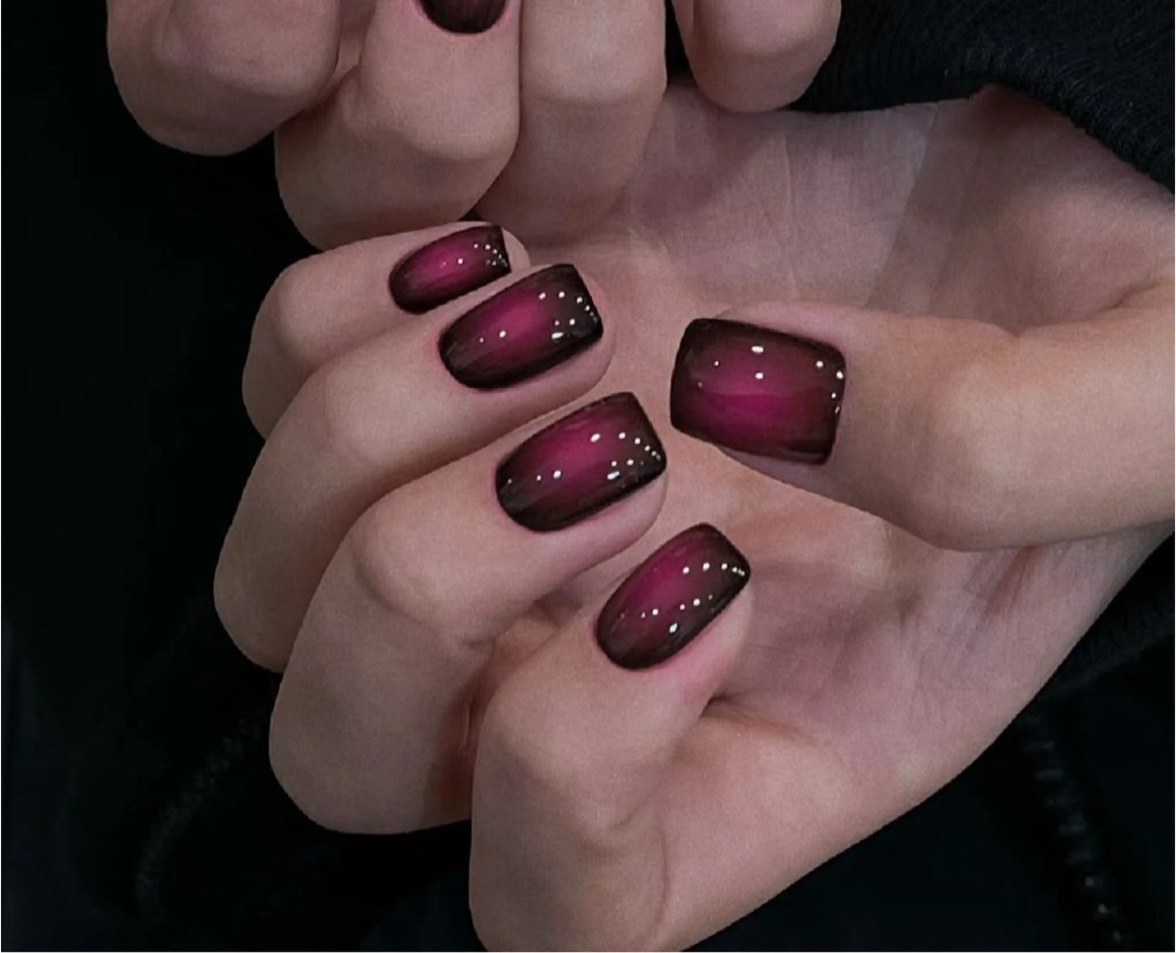 ネイル アートネイル オーロラネイル チークネイル フレンチネイル ガラスフレンチ ハンドネイル 🎀YooLi Nail salonのネイルデザイン