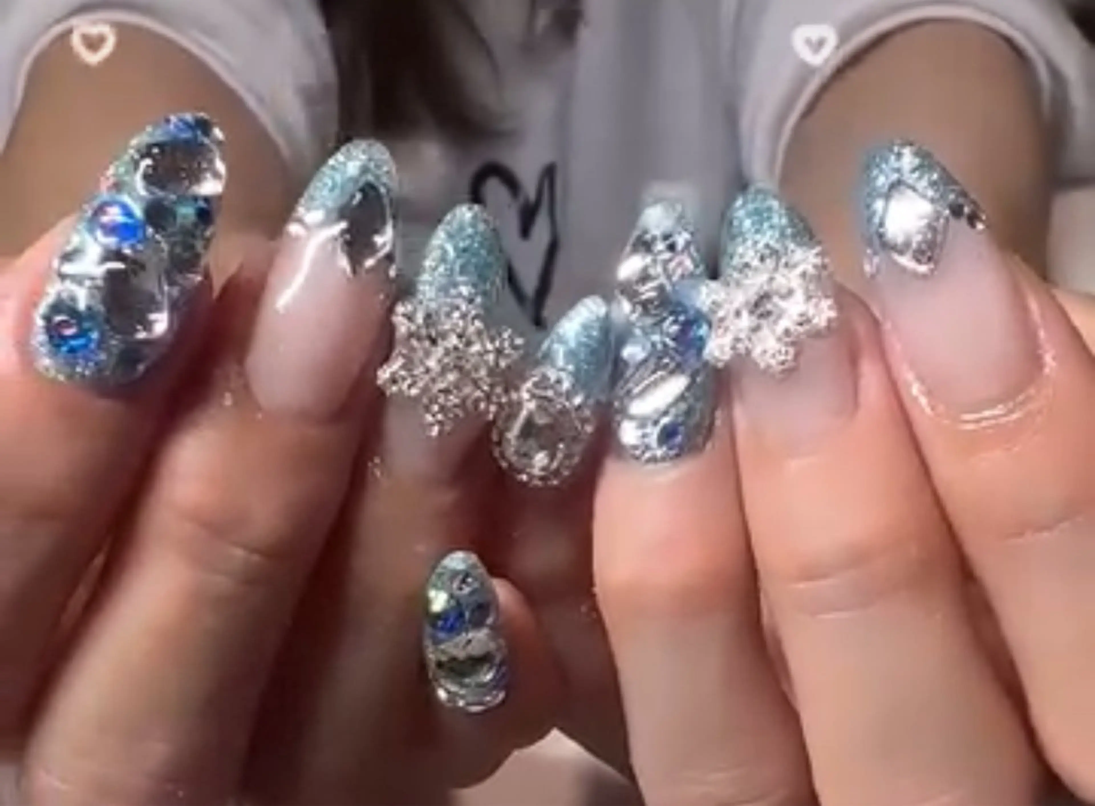 ネイル ラメ(グリッター) Nailsalon Rのネイルデザイン