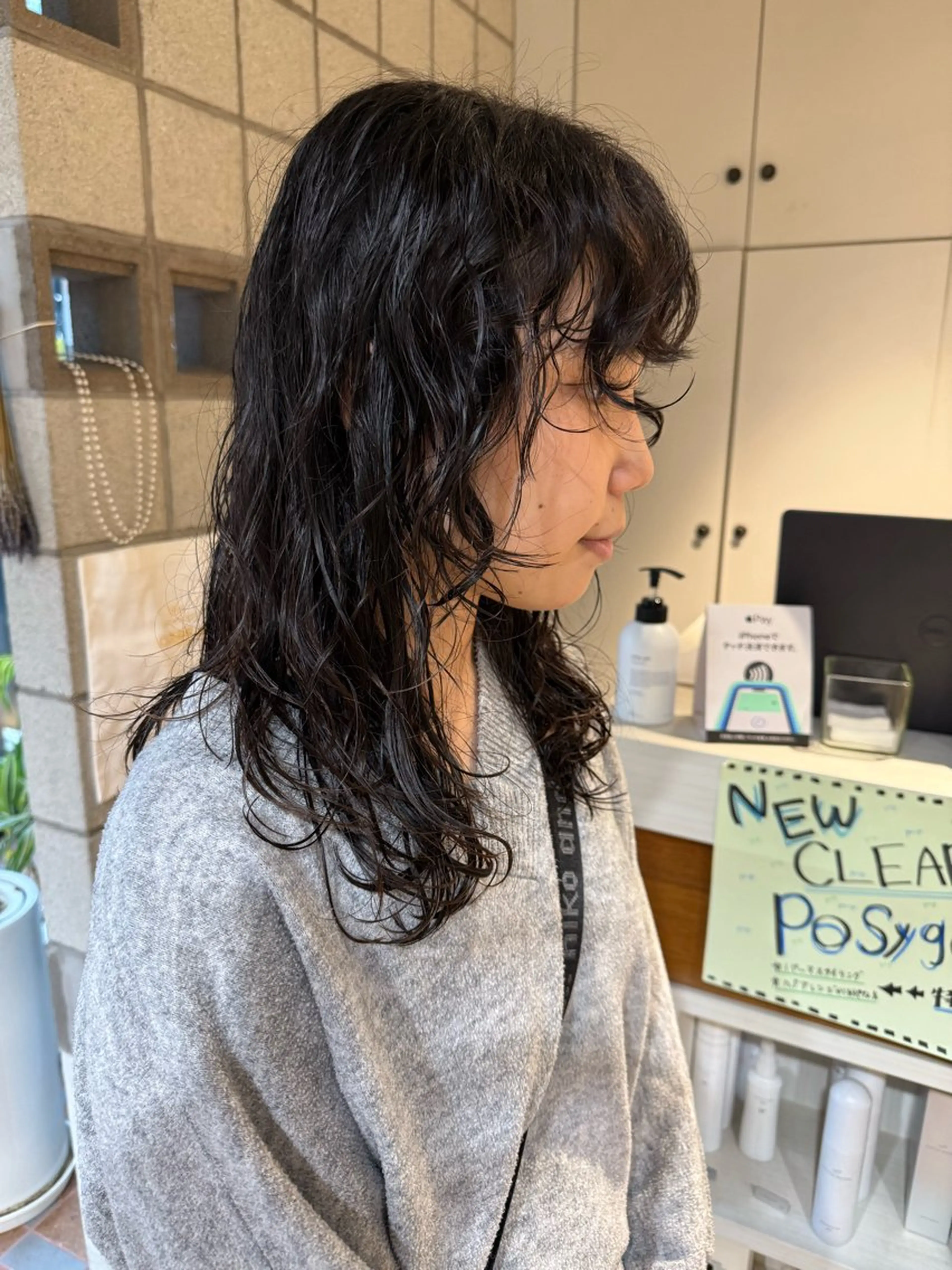 ミディアム カット パーマ トリートメント 松本  夏海のヘアスタイル