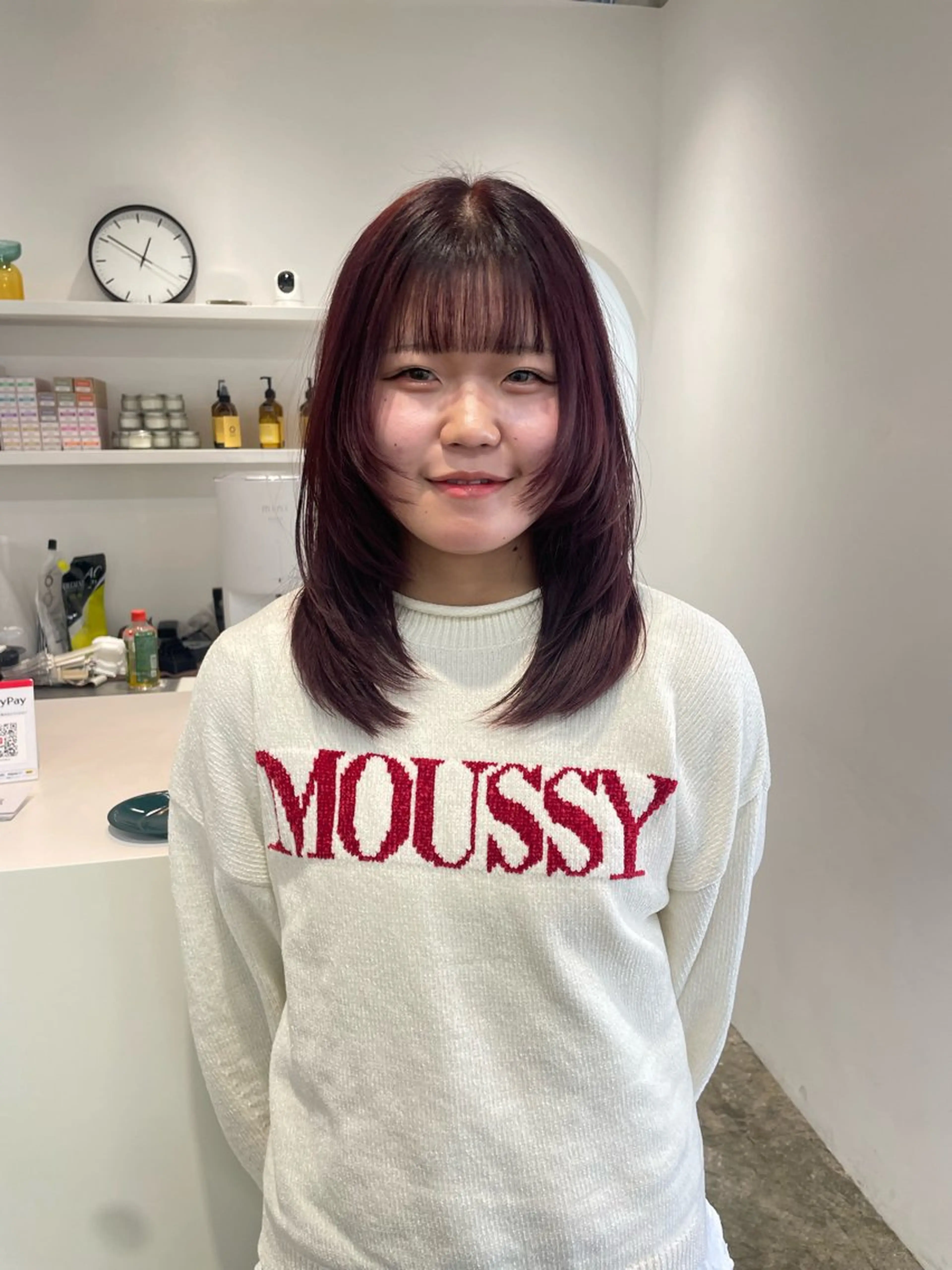 ミディアム カラー カット ヘアカラー 𝘚𝘶𝘻𝘶 𓂃𓈒𓏸のヘアスタイル