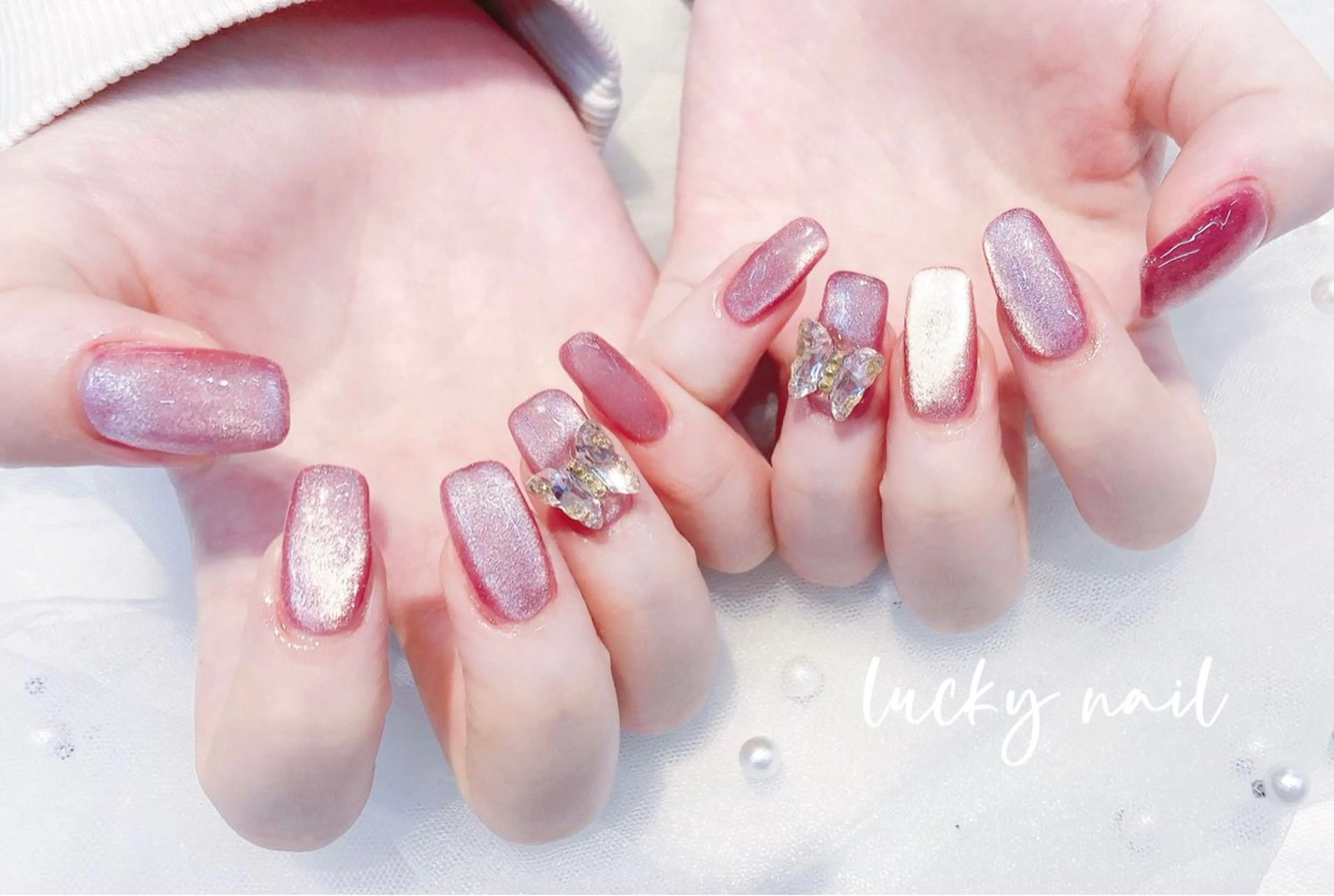 ネイル チークネイル 長さ出し ジェルネイル マグネットネイル 持ち込み ハンドネイル ハンドケア Lucky nail 小林和希のネイルデザイン