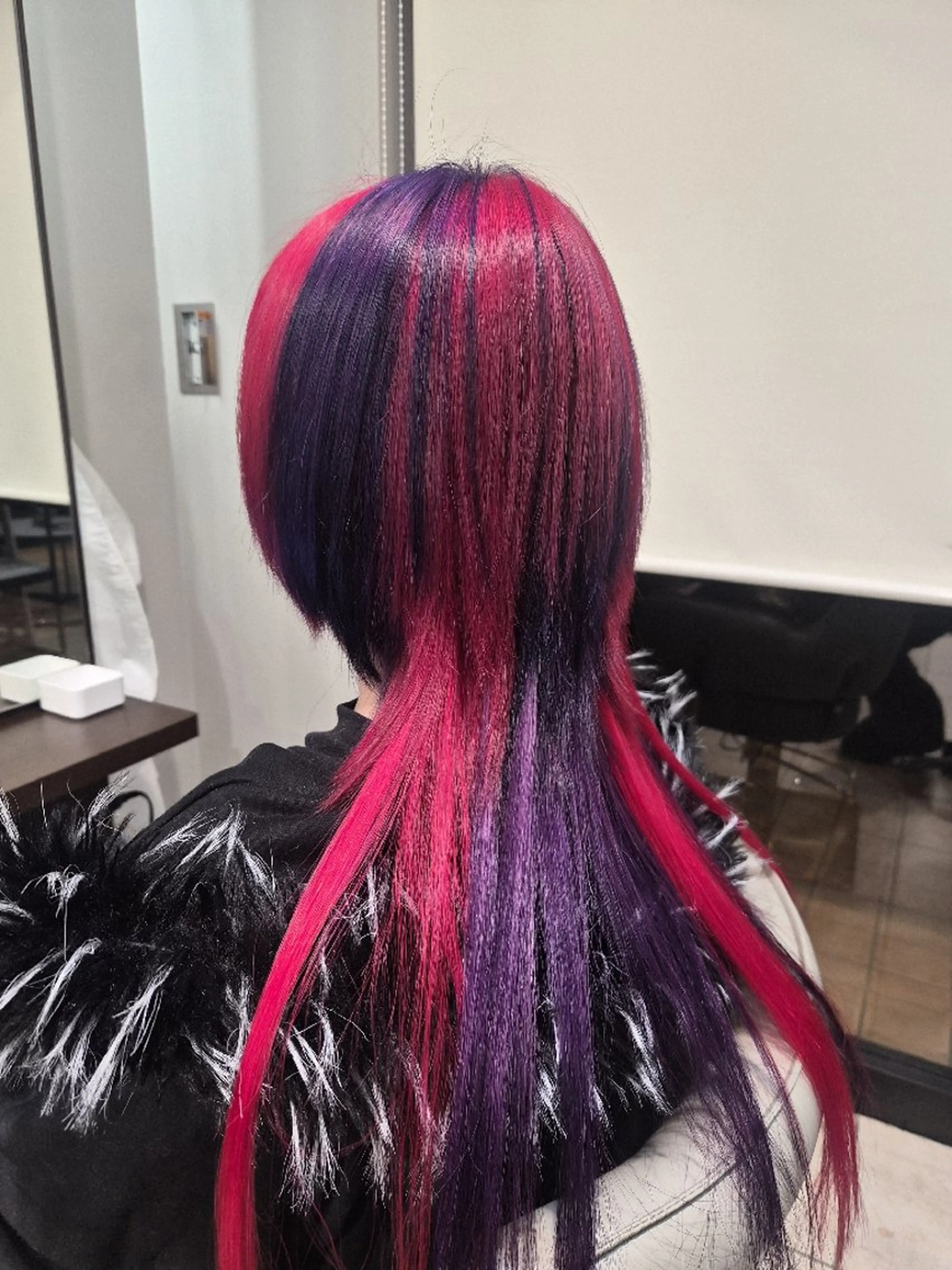 セミロング カラー ヘアカラー Miyavi/カラー ショートボブのヘアスタイル