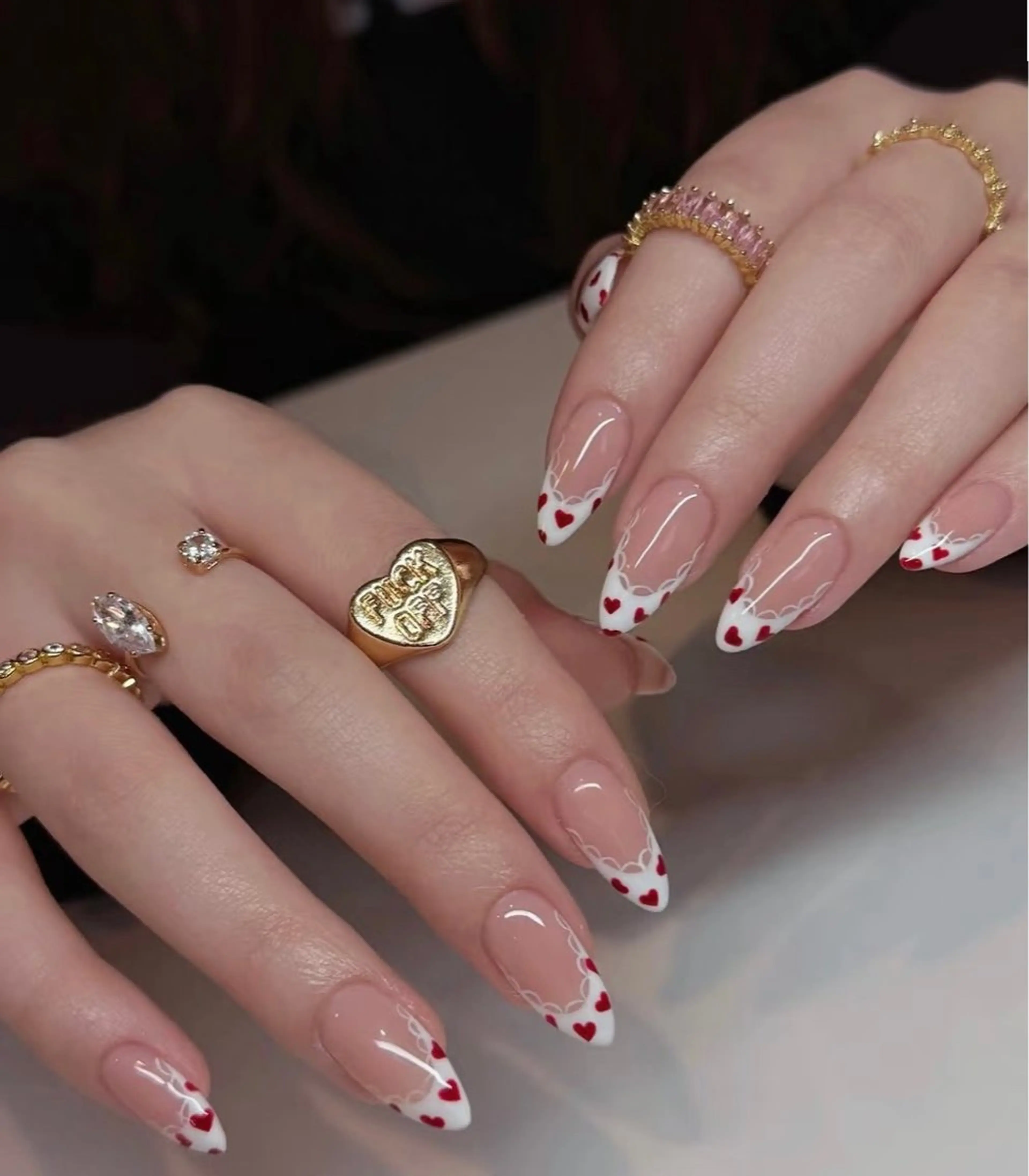 ネイル チークネイル フレンチネイル ジェルネイル ガーリー キラキラネイル ハンドネイル 高橋 雪のネイルデザイン