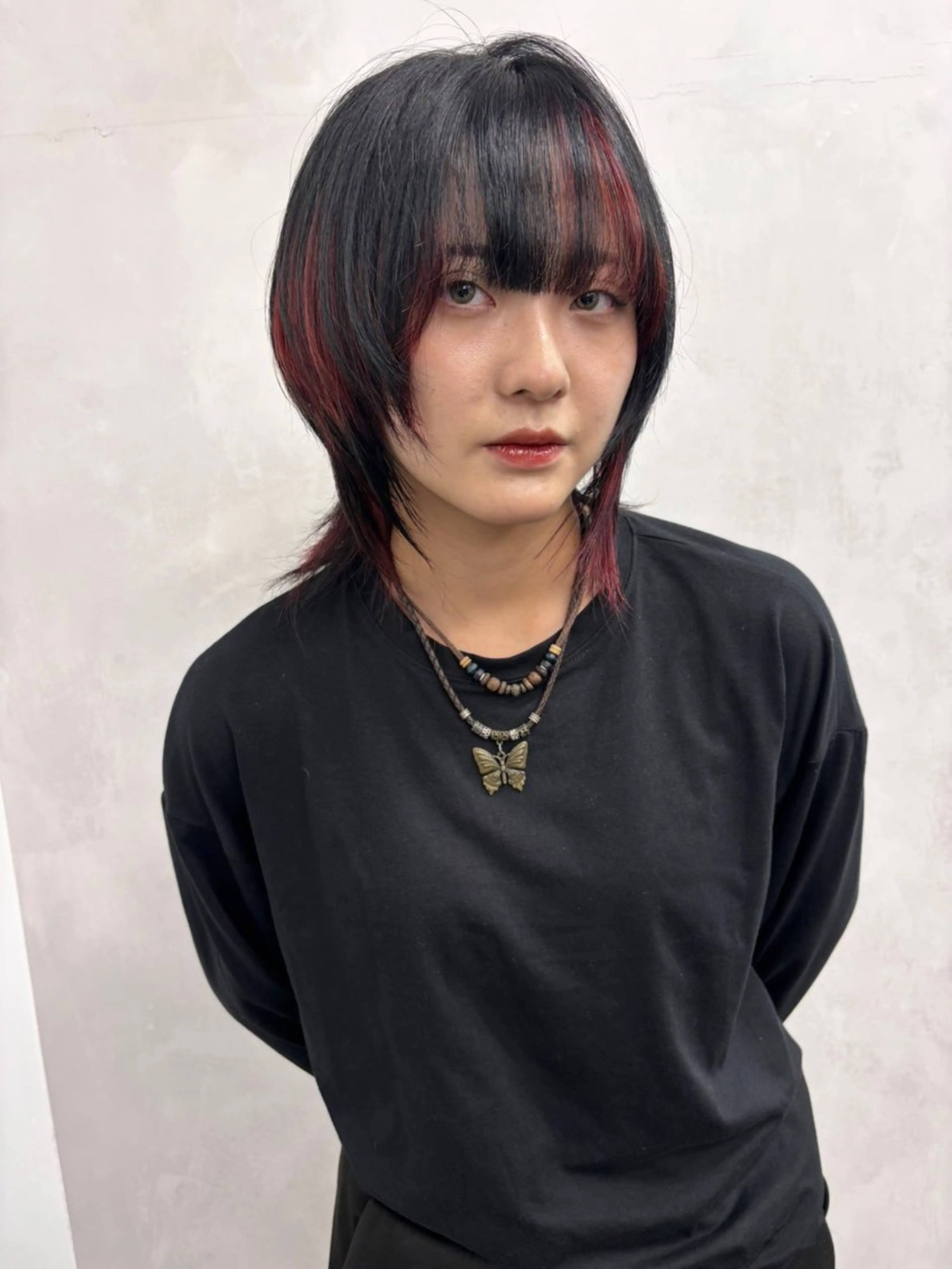 ミディアム ゲンキ /ウルフカットのヘアスタイル