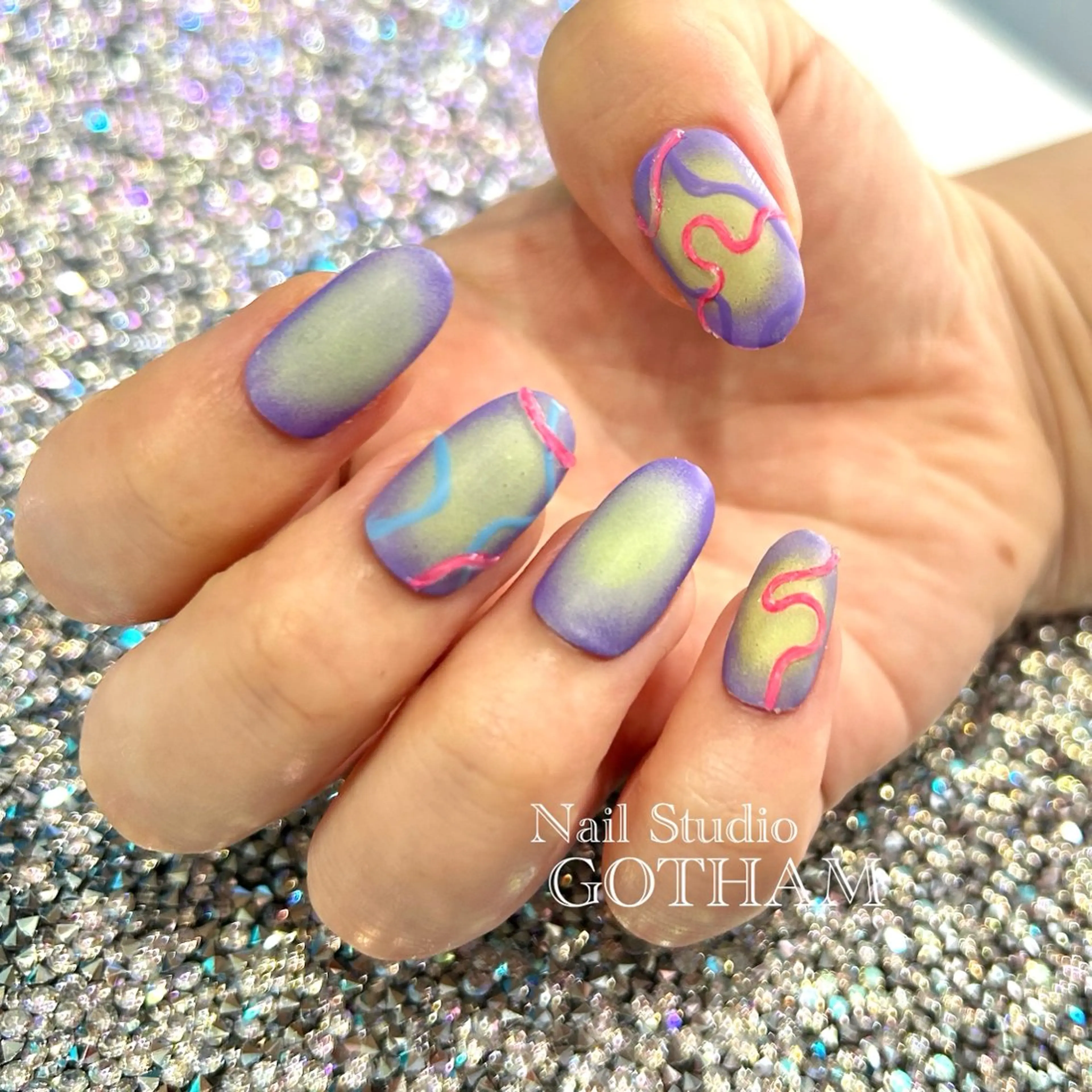 ネイル ハンドネイル Nail Studio GOTHAM所属・高円寺駅からすぐ🌈 ネイルGOTHAMのネイルデザイン