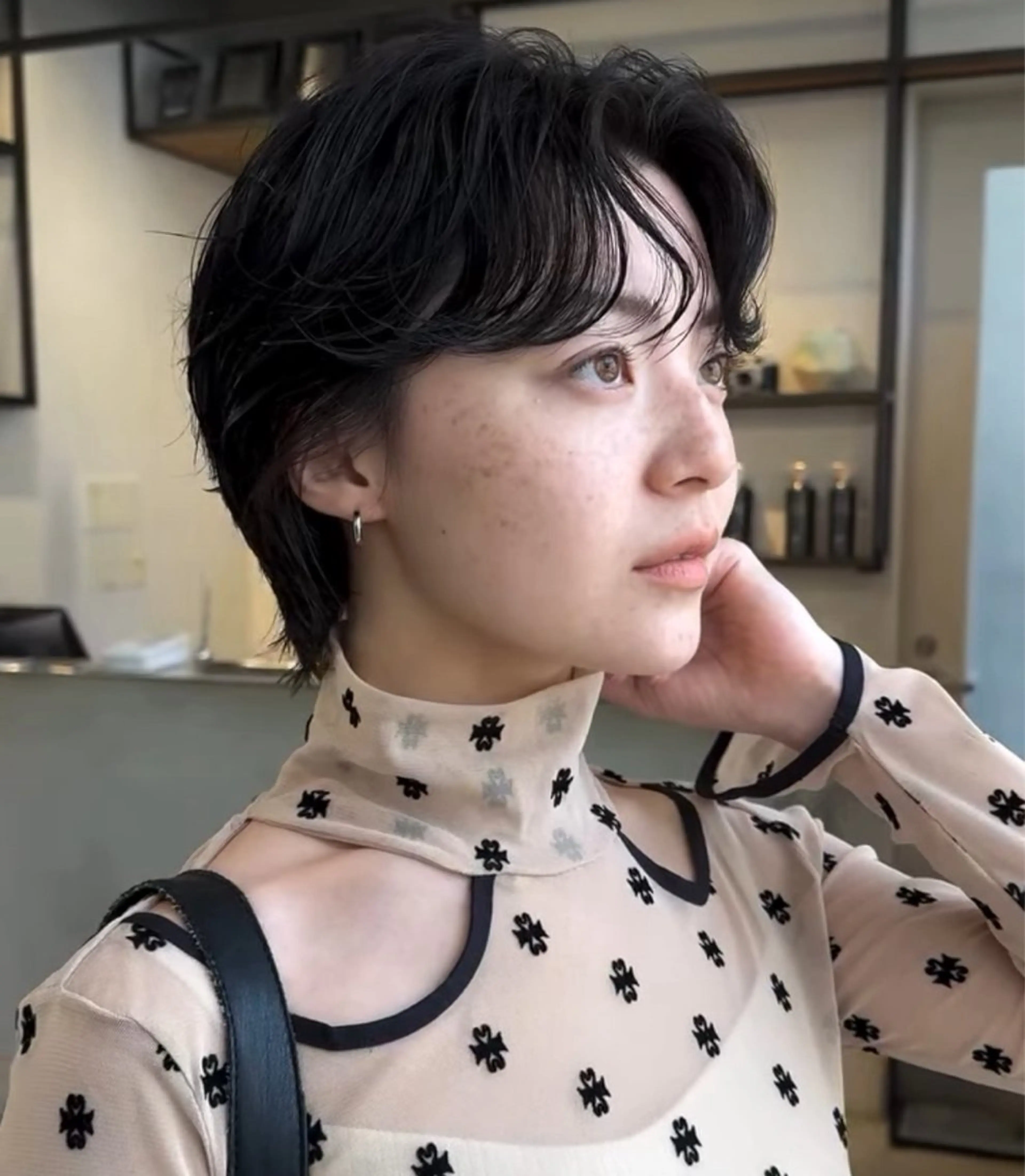 ショート ショートヘア 梨澤 百音のヘアスタイル