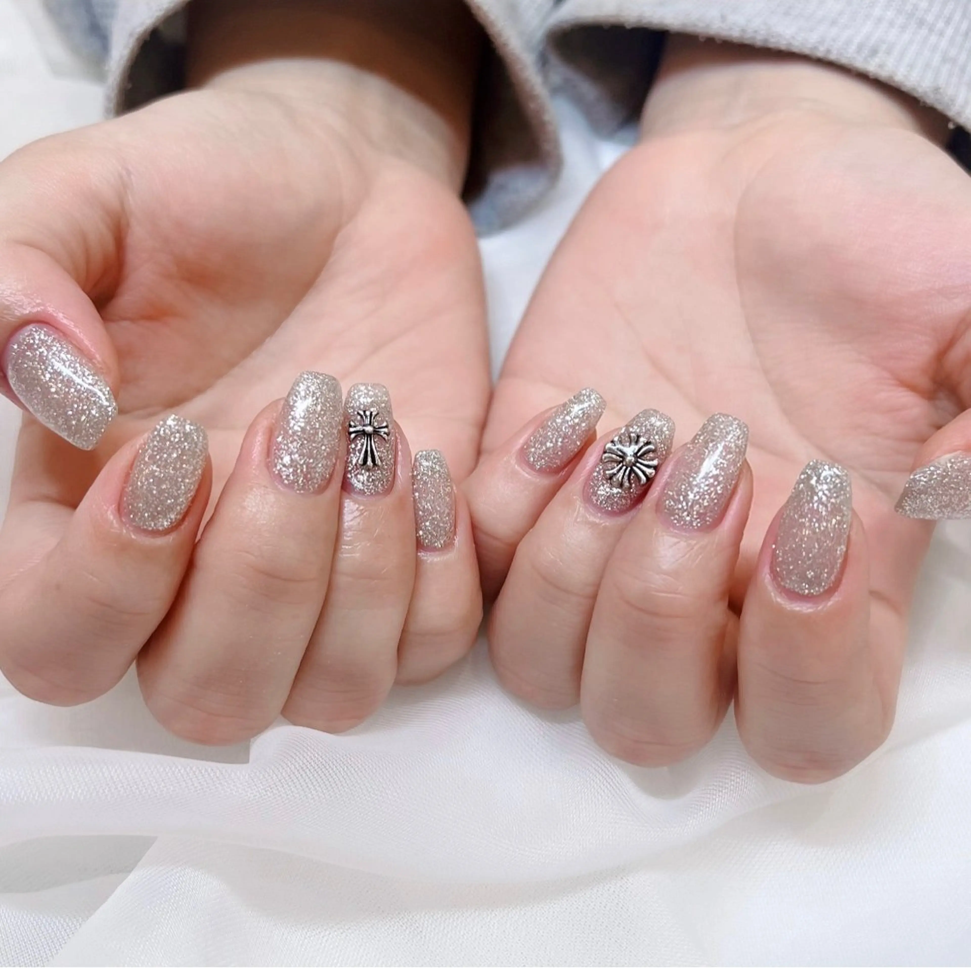 ネイル ハンドネイル emu sakiのネイルデザイン