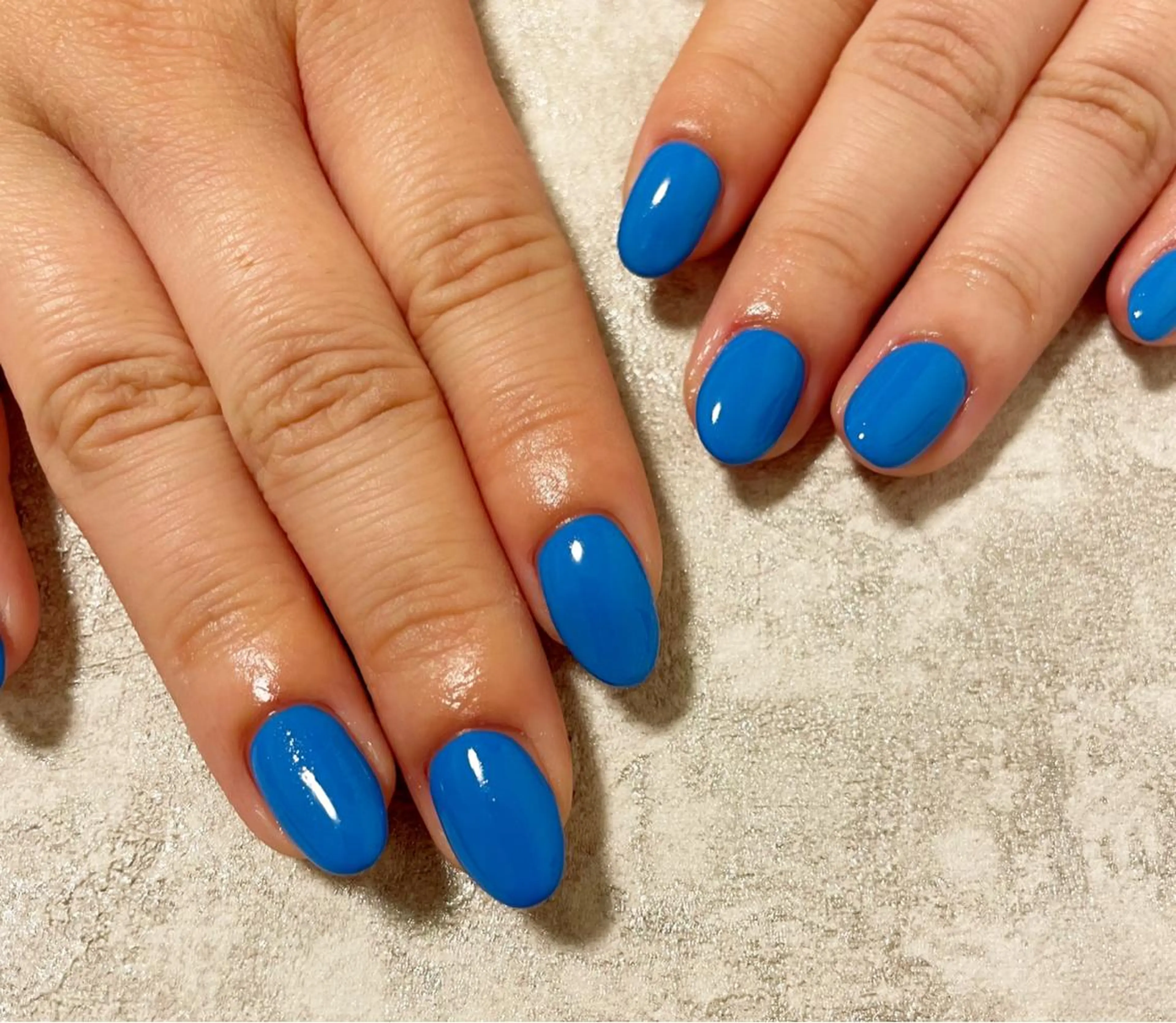 ショート ネイル ワンカラーネイル 春ネイル ayane Re:st〔リスト〕のネイルデザイン