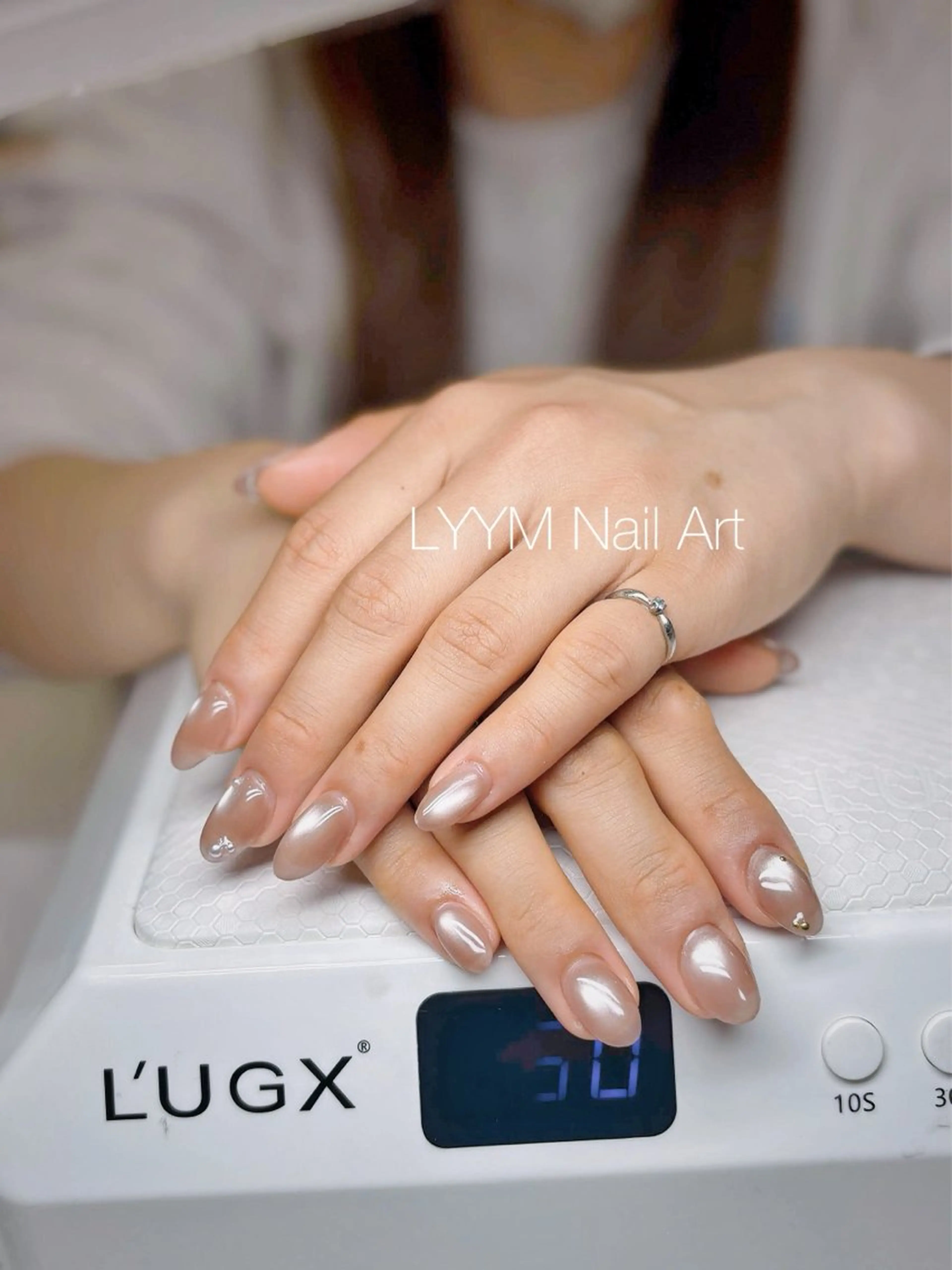 ネイル アートネイル マグネットネイル シンプルネイル LYYM Salonのネイルデザイン