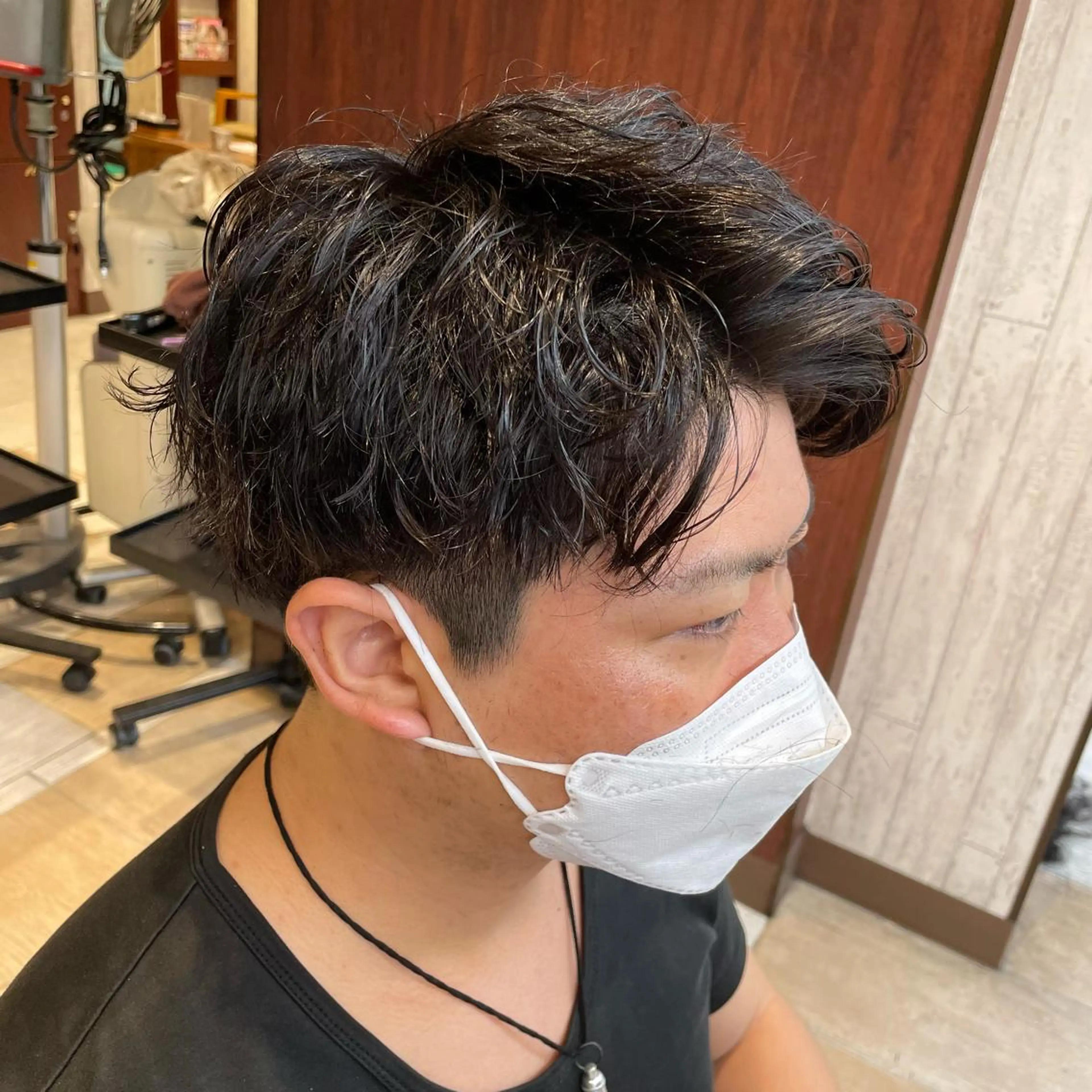 ショート パーマ メンズ ツイスパ/メンズ特化 🦋𝑺𝑶𝑵𝑬のヘアスタイル