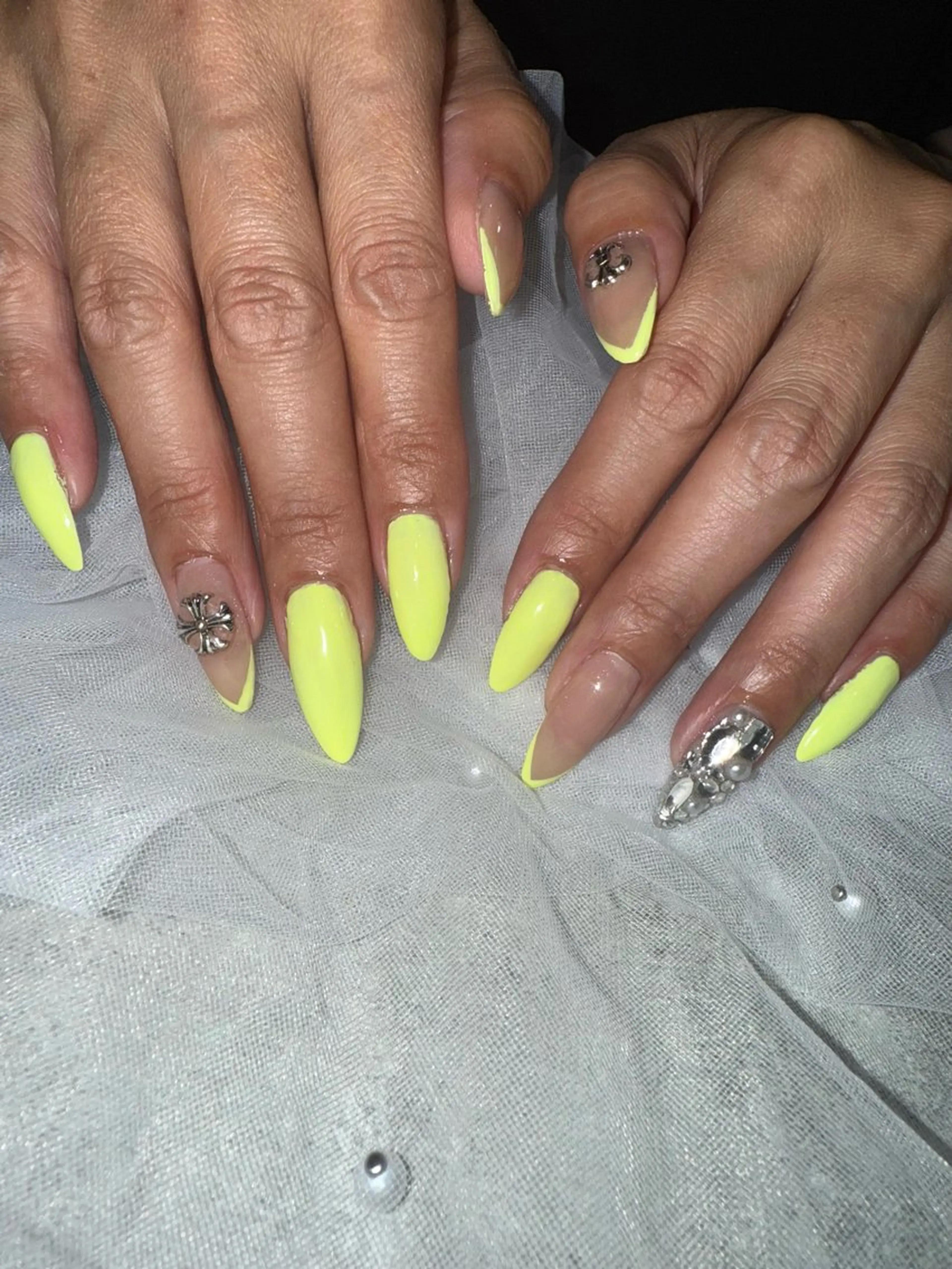 ネイル 持ち込み ハンドネイル Raviliss ♡のネイルデザイン