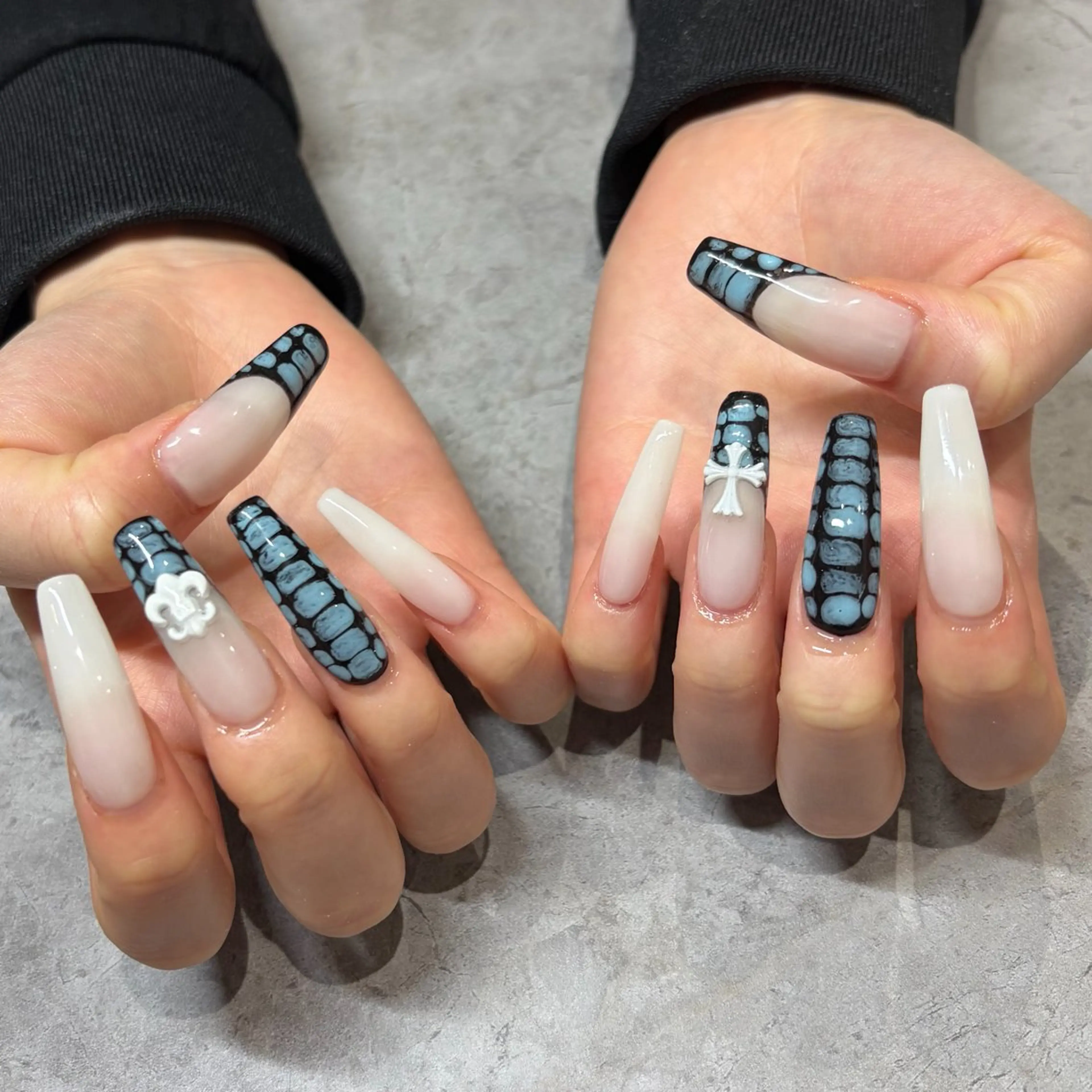 ネイル アートネイル スカルプネイル ネイルチップ ハンドネイル IROHA NAIL 横山佳那のネイルデザイン