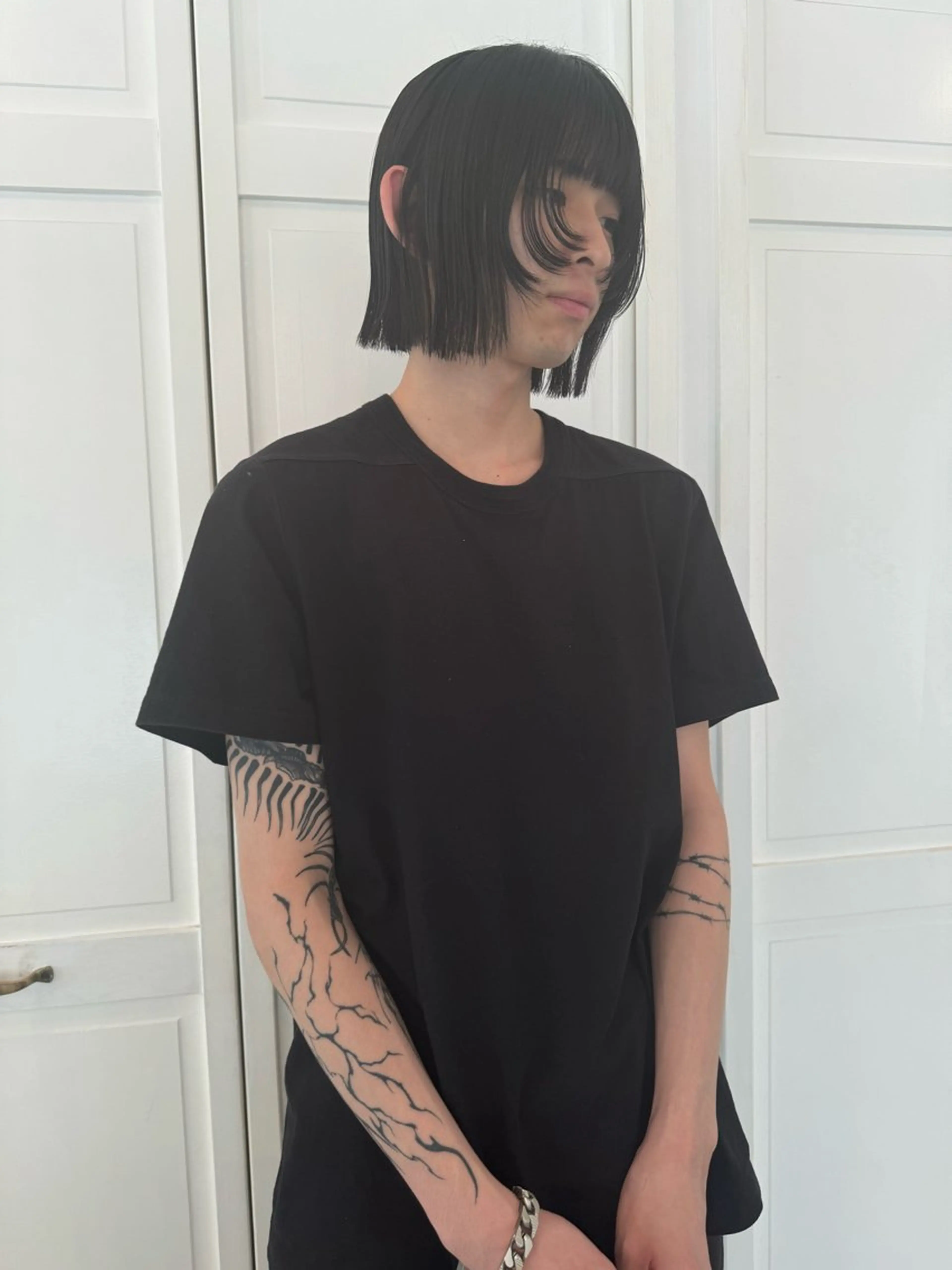 ミディアム カット ブリーチカラー🎀 韓国風/寺門美優のヘアスタイル