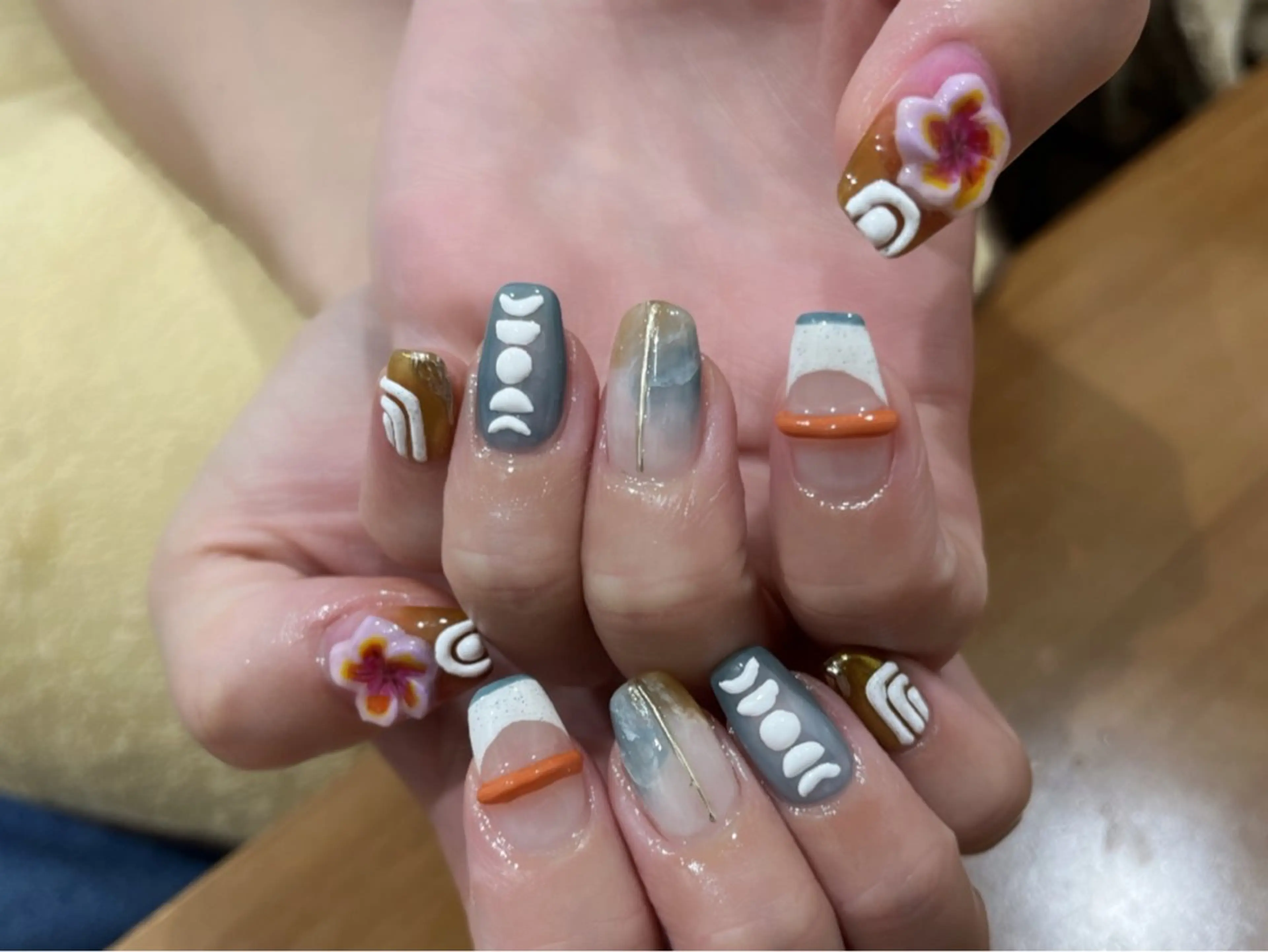 ネイル 持ち込み ハンドネイル 中川 愛理のネイルデザイン