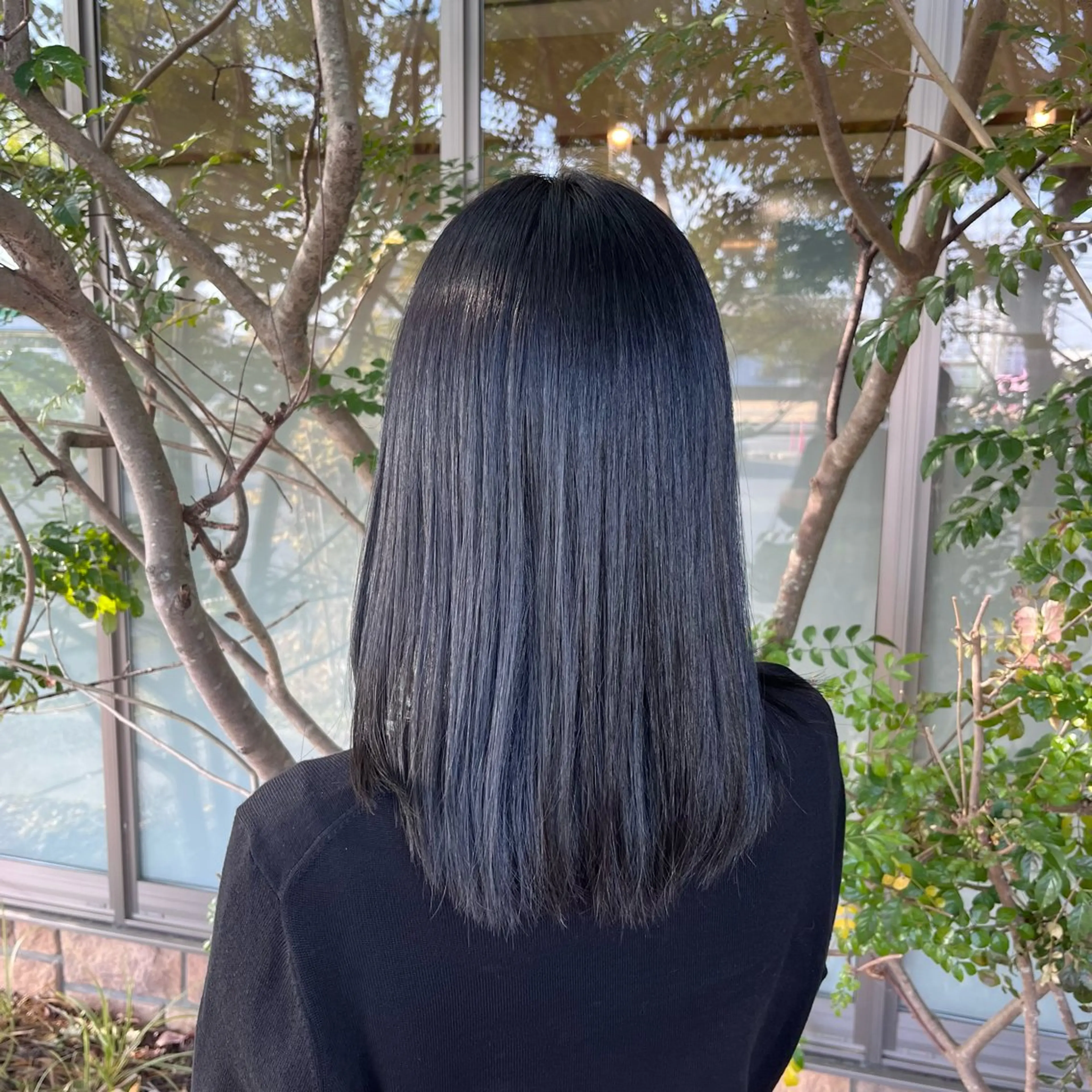 セミロング SERA / TAIGAのヘアスタイル