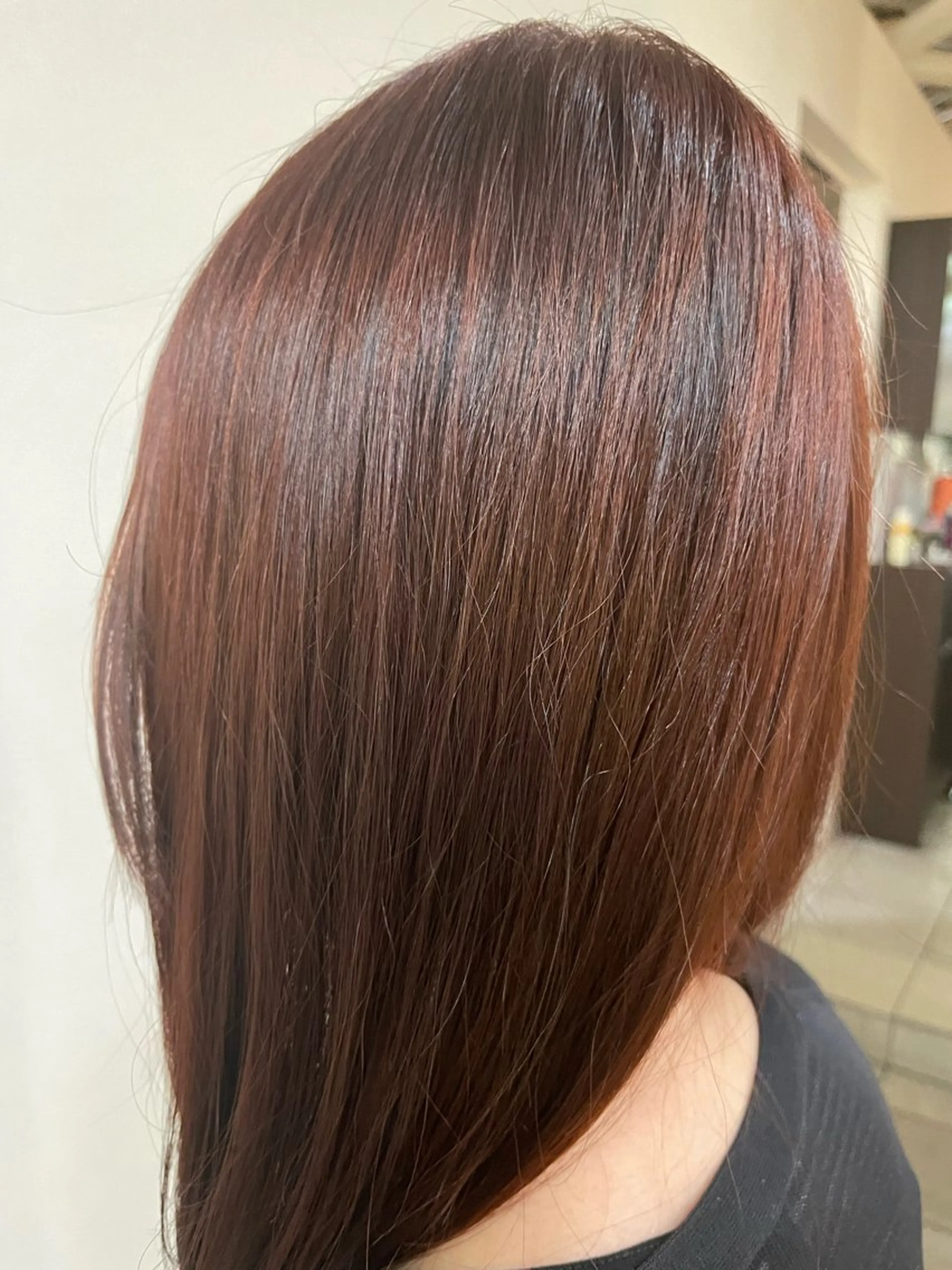 セミロング 髪質改善 阿部 祥大のヘアスタイル