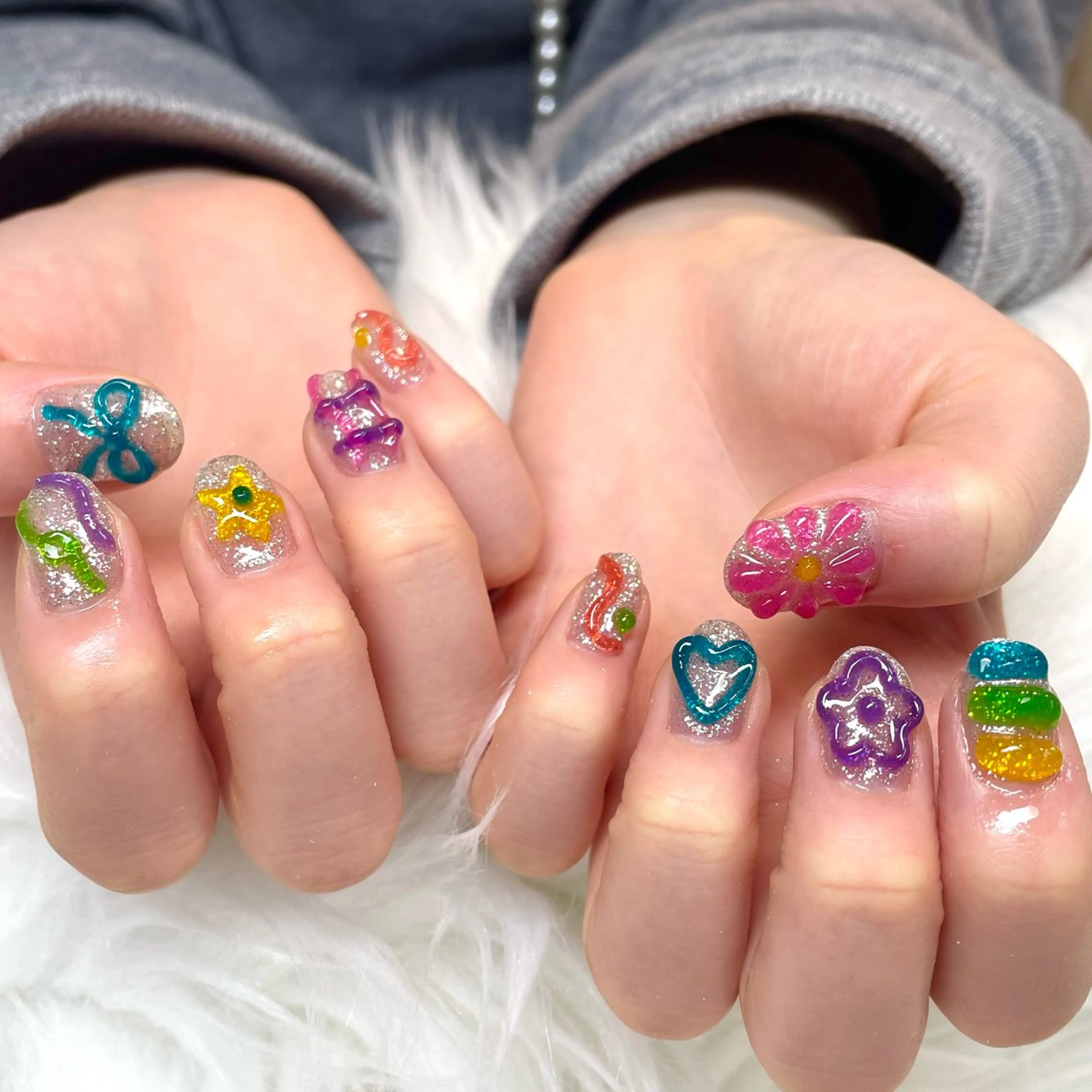 ネイル ハンドネイル 新井 ひなののネイルデザイン