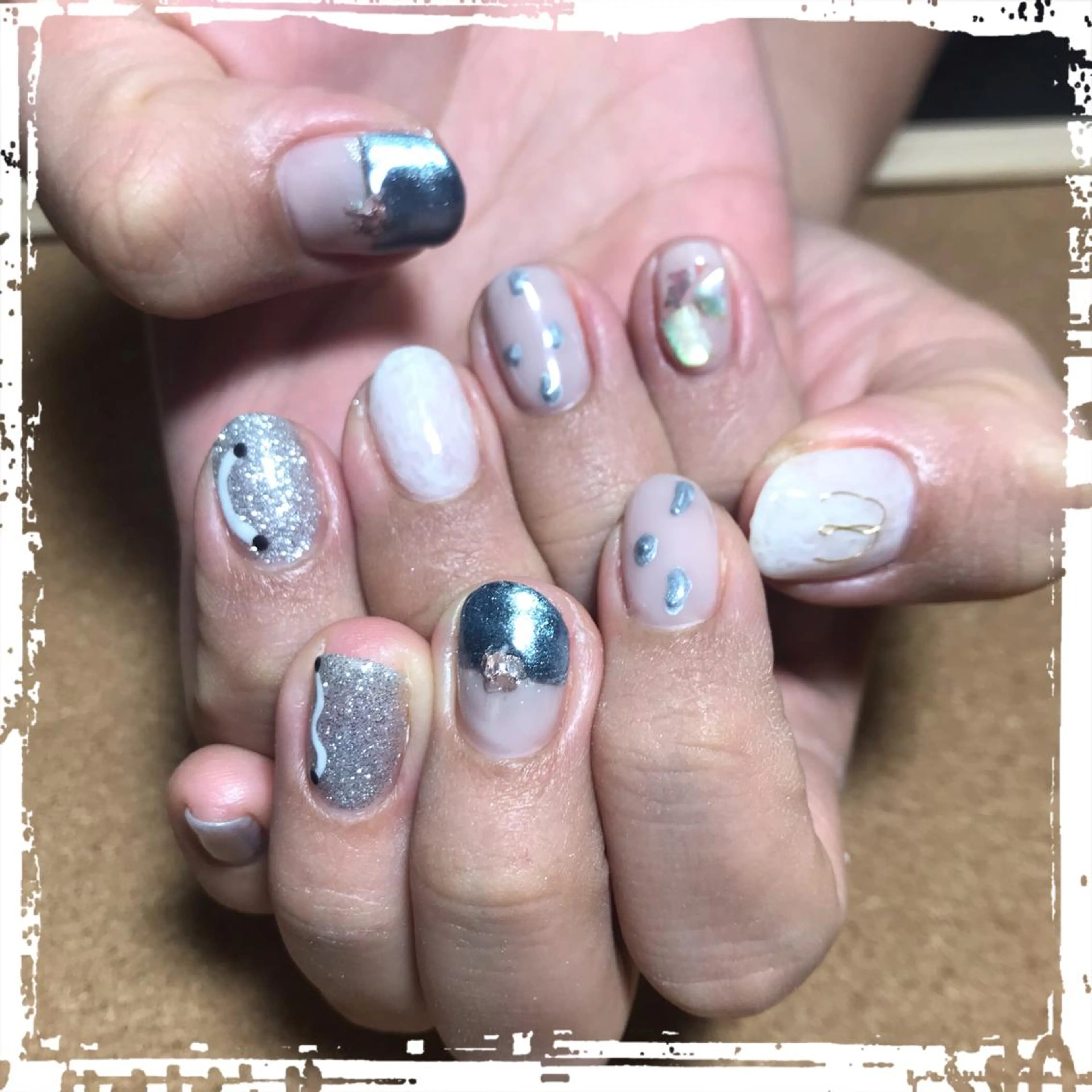 ネイル 寺山 千鶴のネイルデザイン