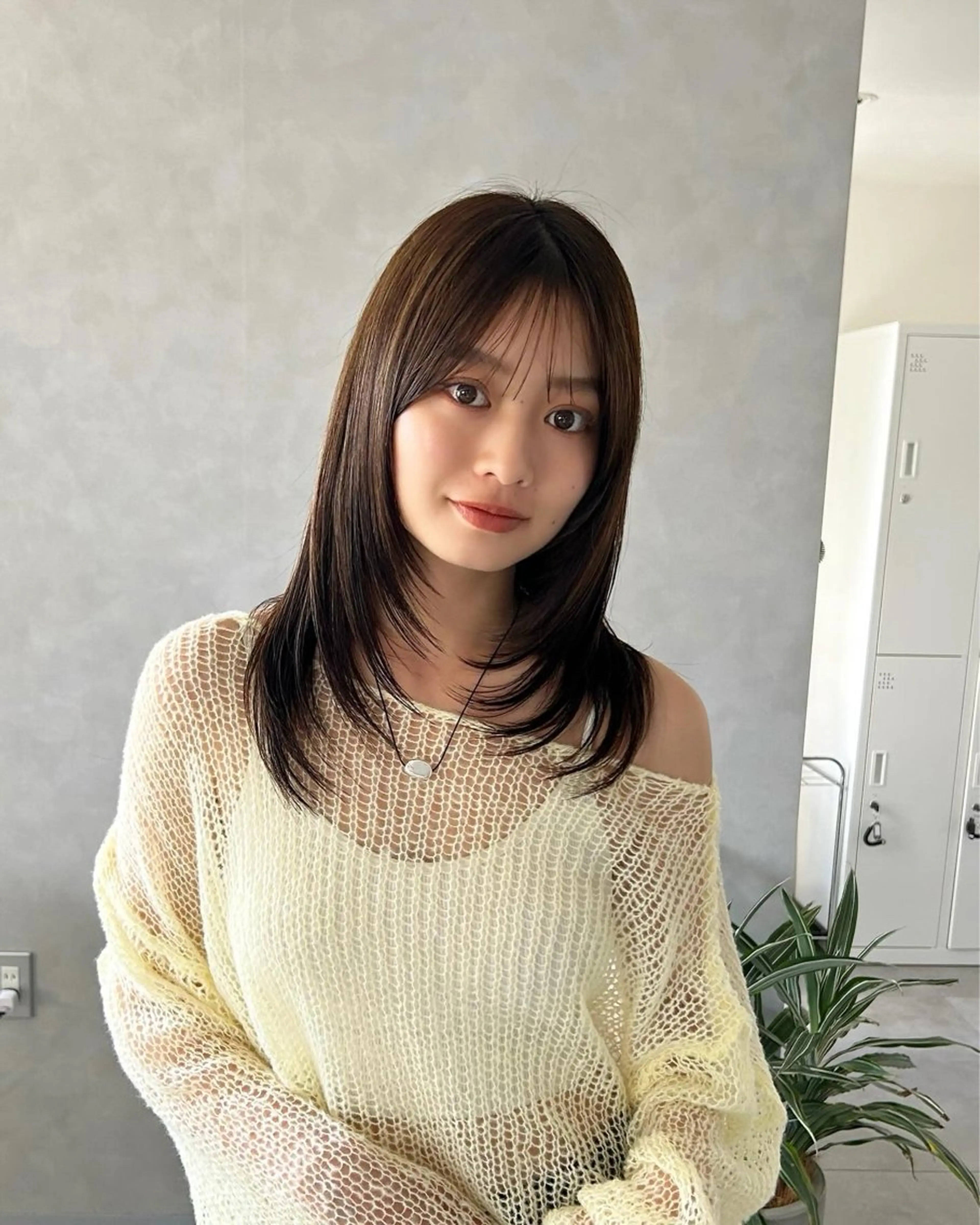 ミディアム カラー グレージュ レイヤーカット ❤️ショートカット ・顔周りカット❤️のヘアスタイル