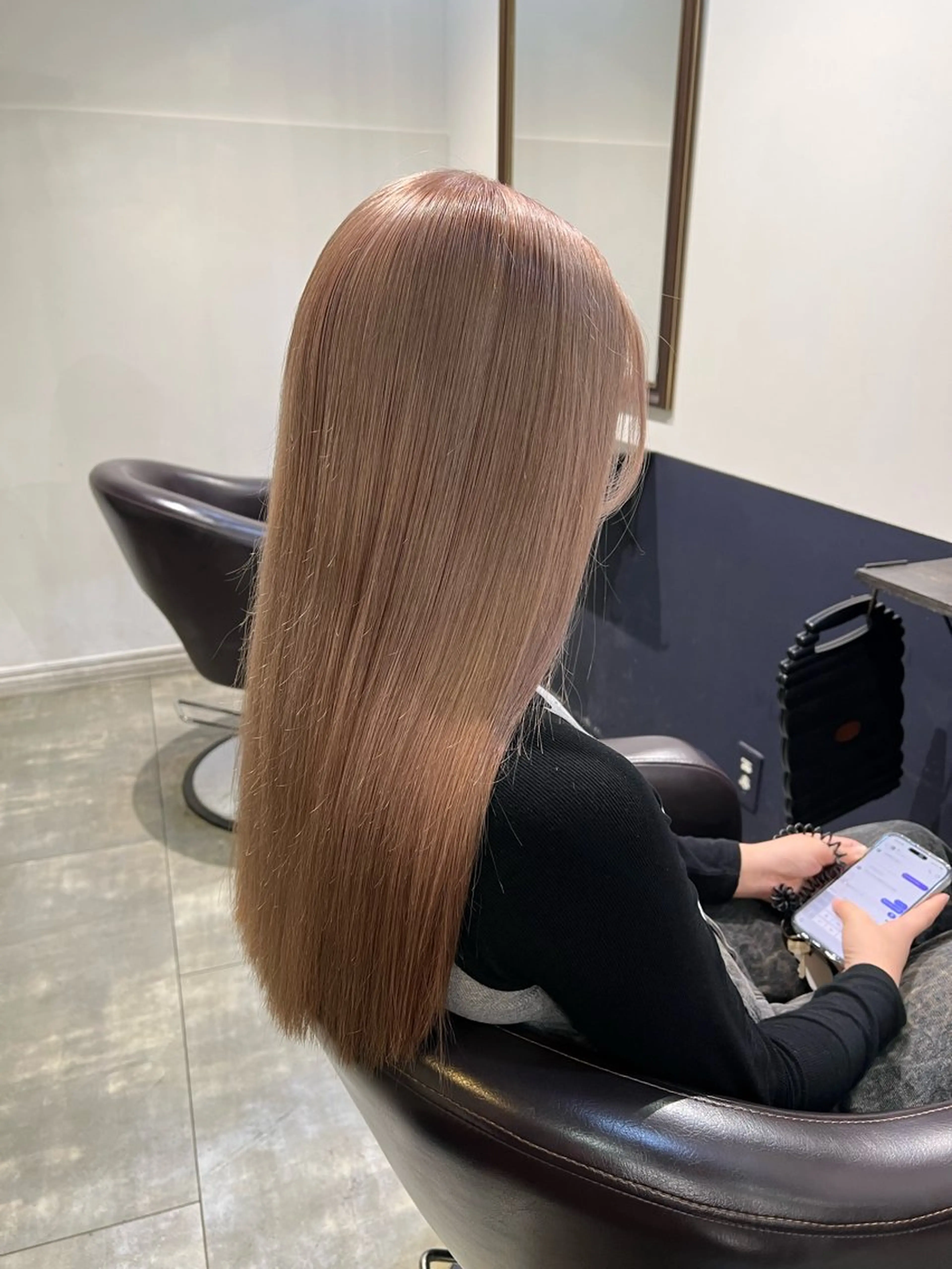 ロング カラー ケアブリーチ/ili 村上佳那多のヘアスタイル