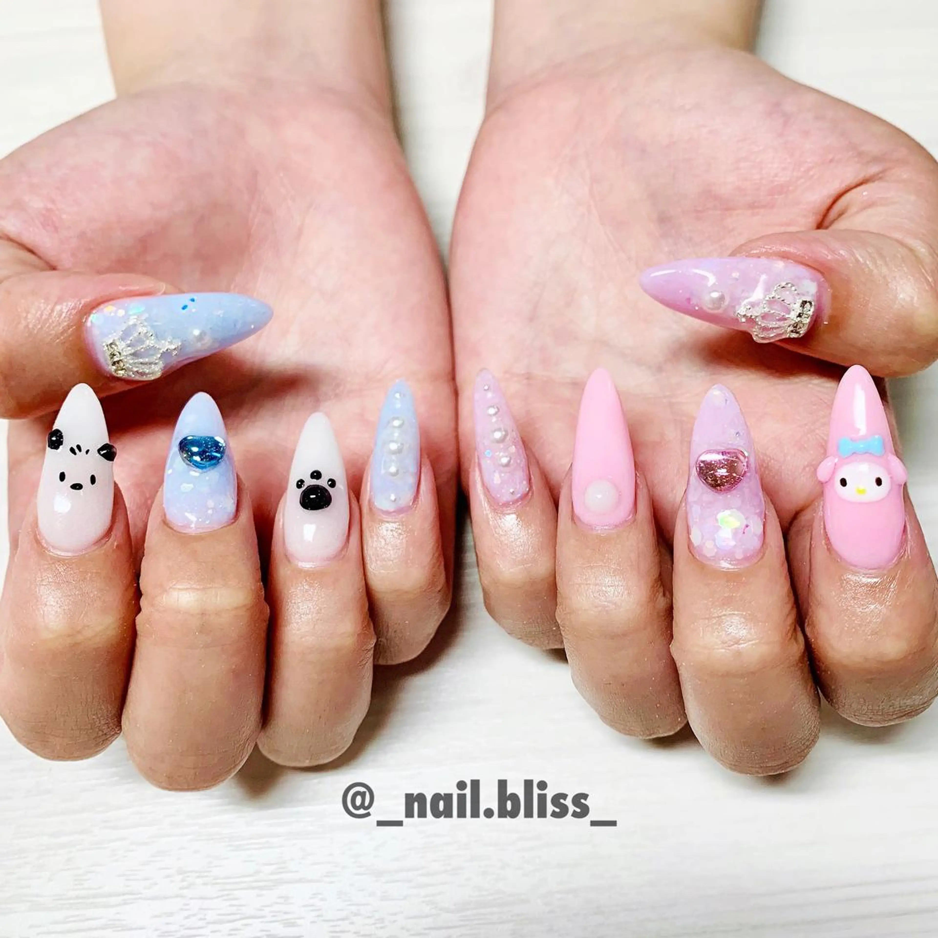 ネイル ハンドネイル NAIL BLISSのネイルデザイン