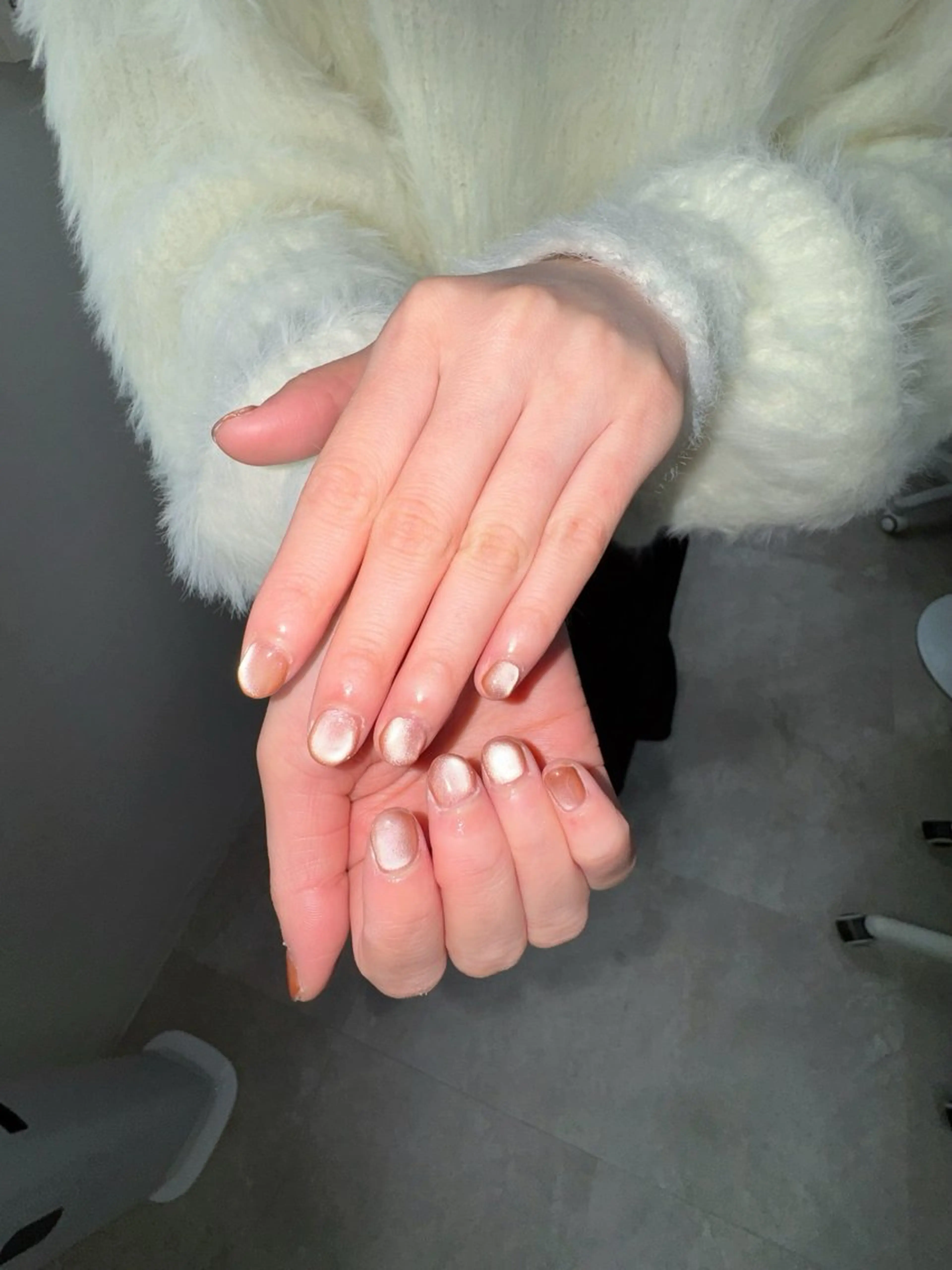 ネイル マグネットネイル ハンドネイル 奥岡 花恋のネイルデザイン