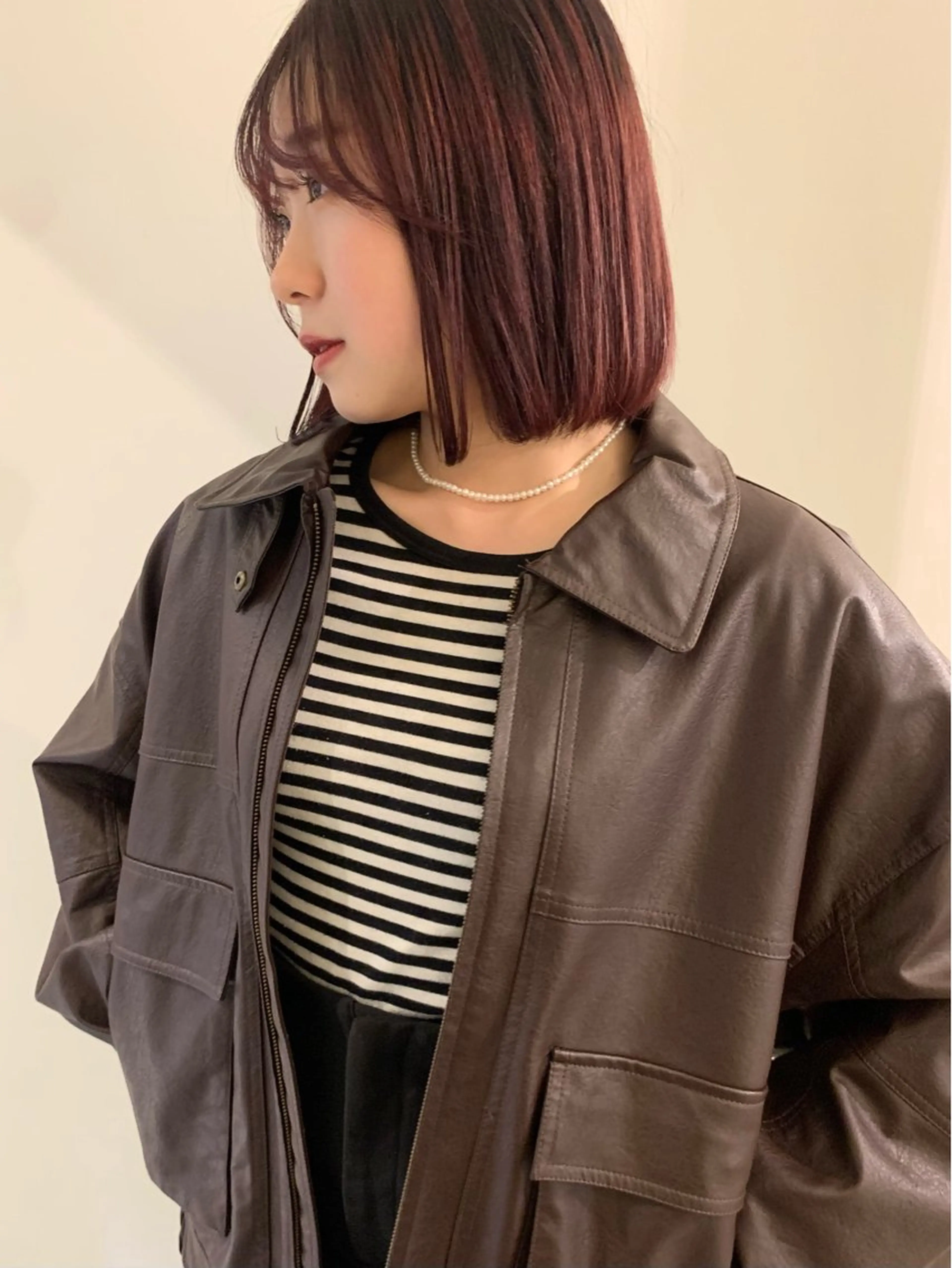 ミディアム カラー レッドカラー ボブ カット ヘアカラー トリートメント 落合希 Olivebeigeのヘアスタイル