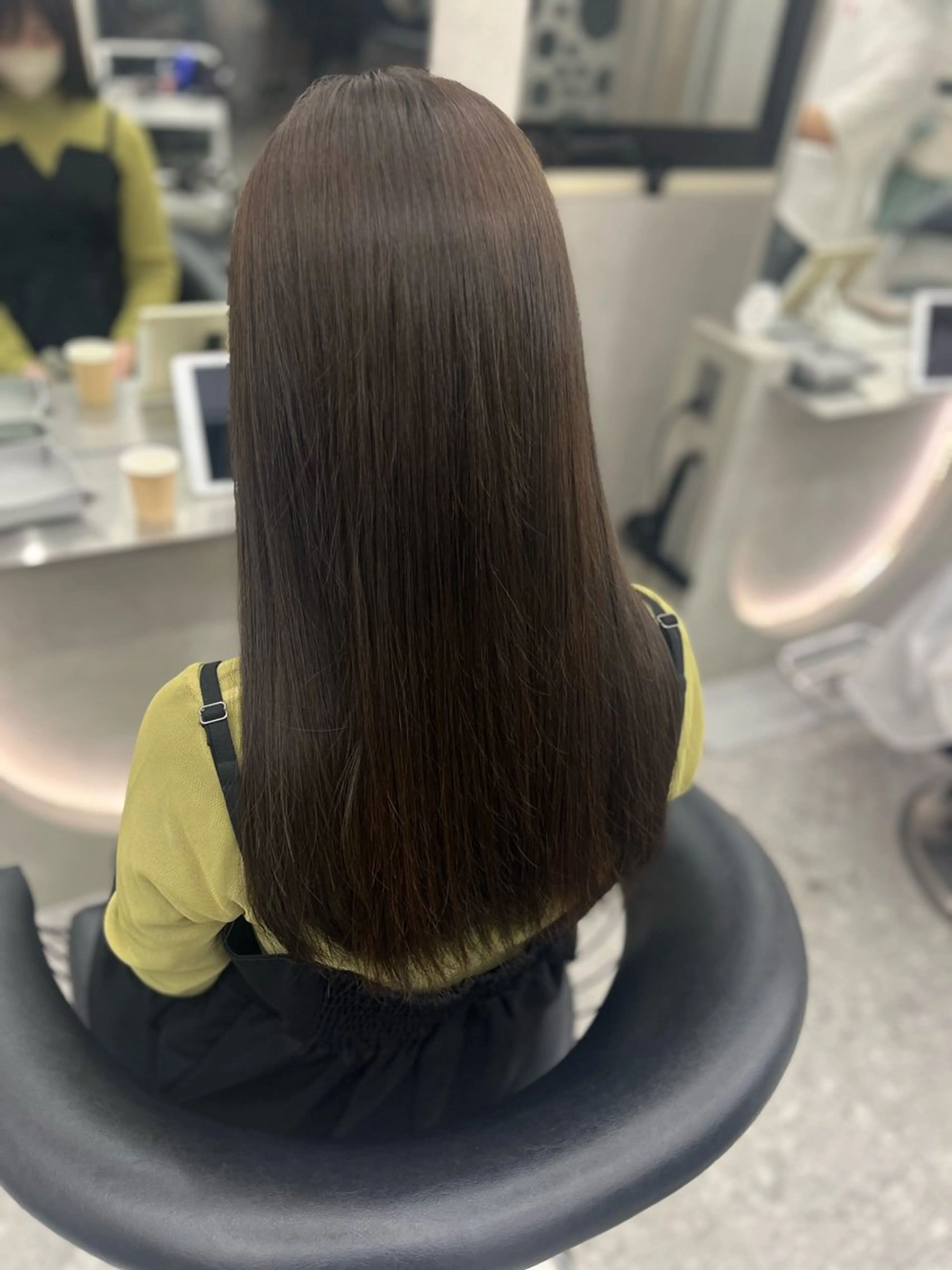 ロング カラー 透明感カラー グレージュ オリーブカラー オリーブグレージュ オリーブグレー yui🎀透明感 ベージュカラー／博多のヘアスタイル