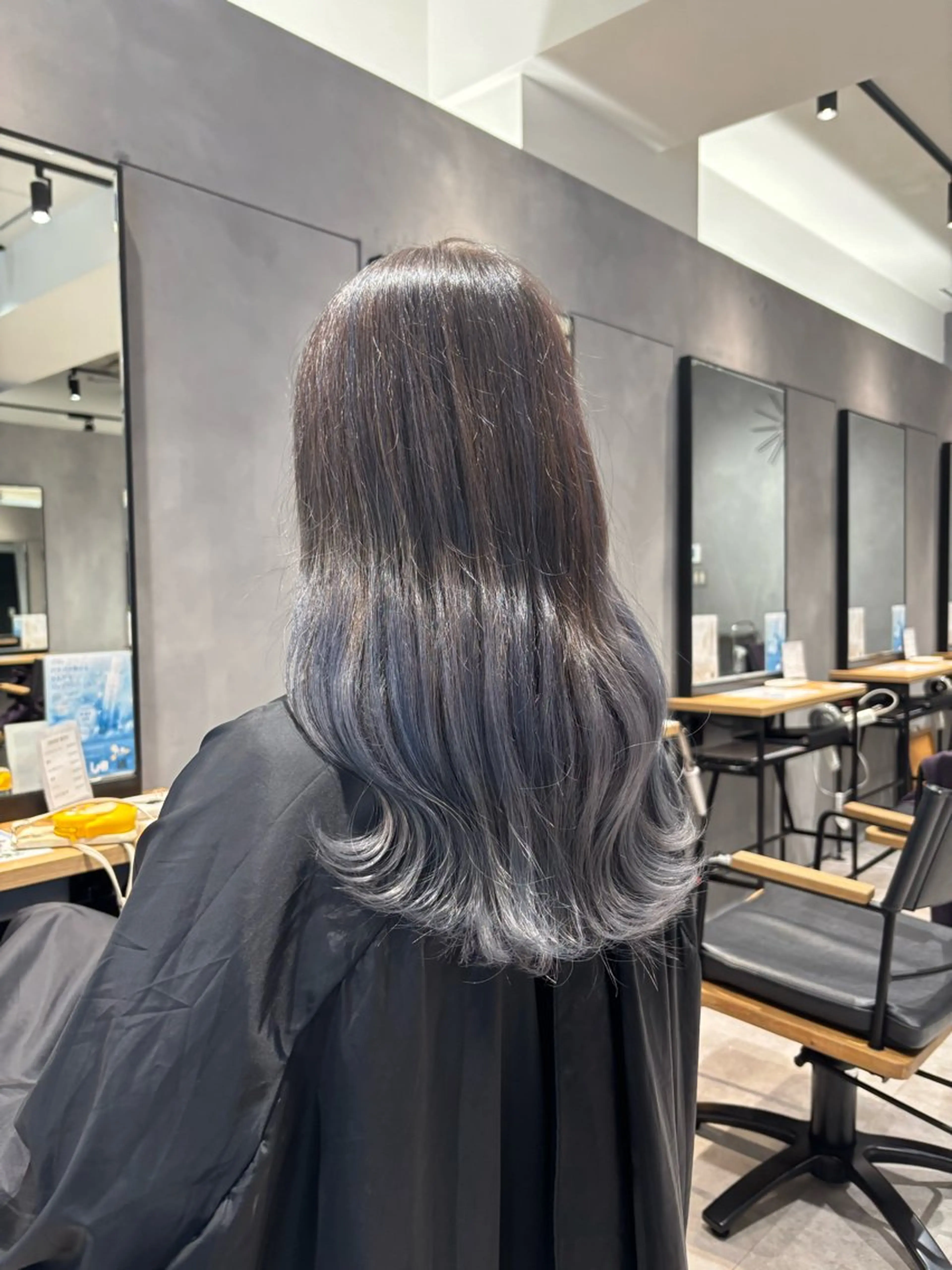 ロング カラー 久野 竜慈のヘアスタイル