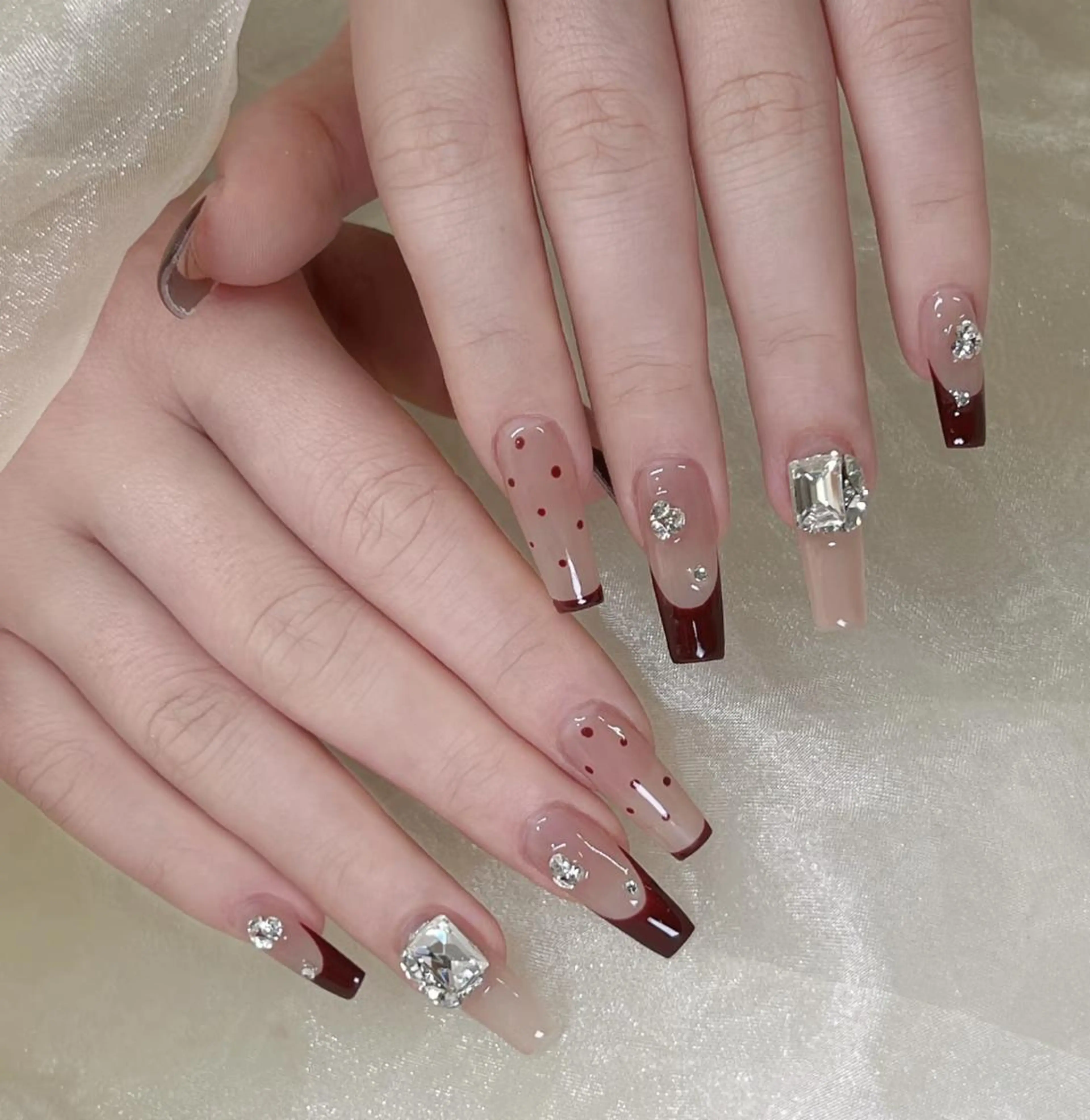 ネイル ハンドネイル 🎀 NaNa_nailのネイルデザイン
