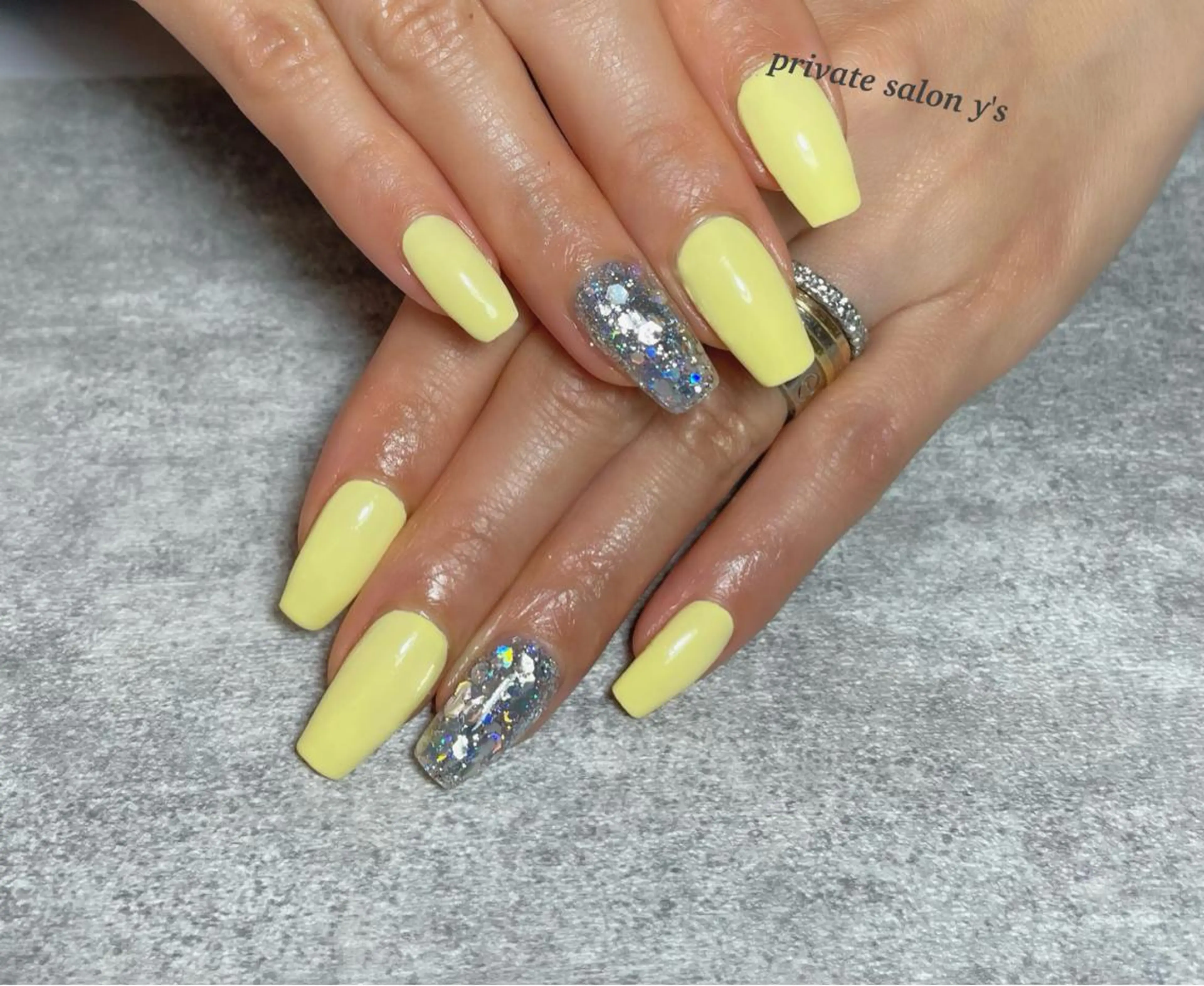 ネイル y' sのネイルデザイン