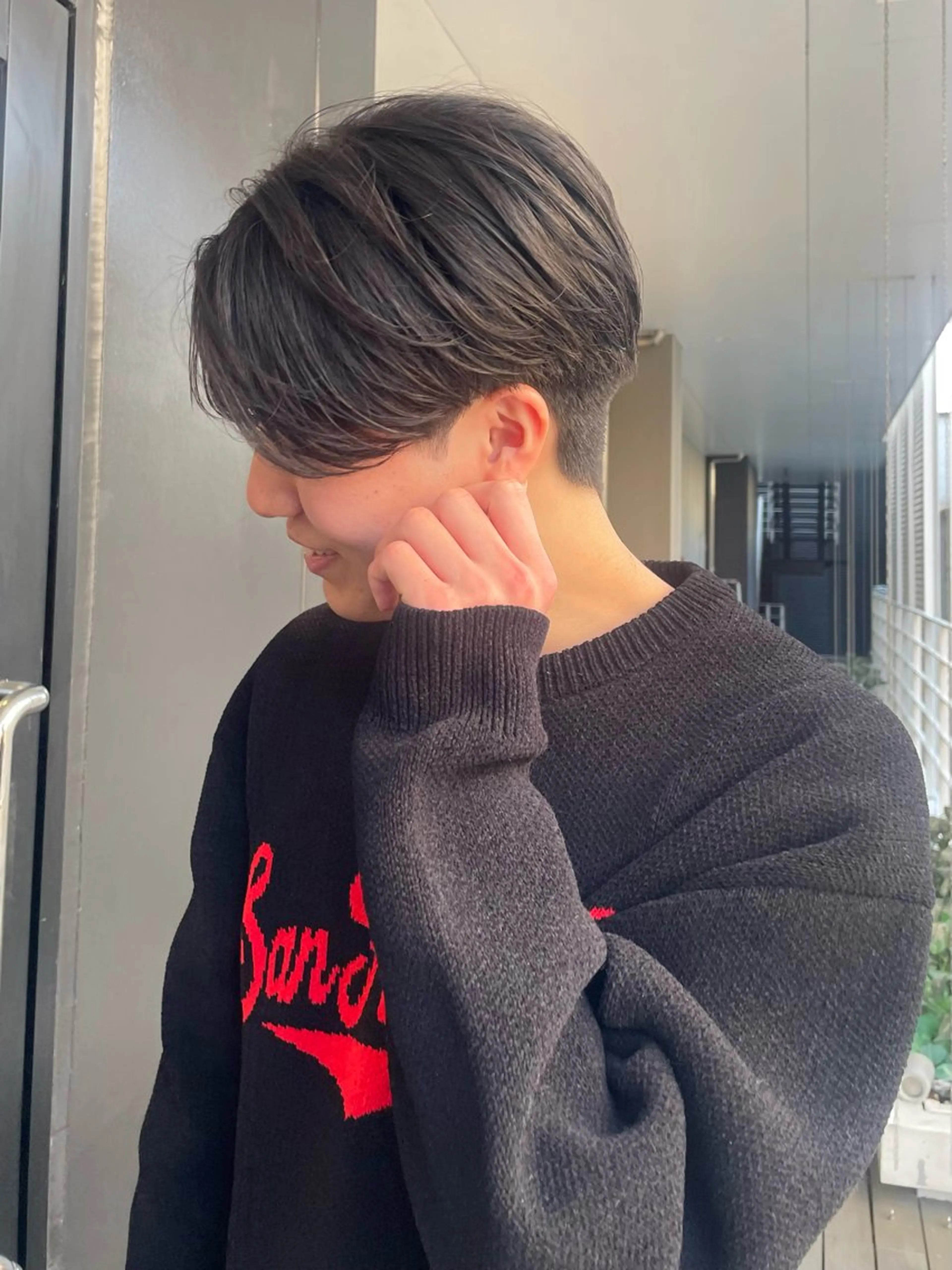 ショート メンズ メンズ韓国風 韓国風ヘア 青髪特化🩵 ダブルカラーのヘアスタイル